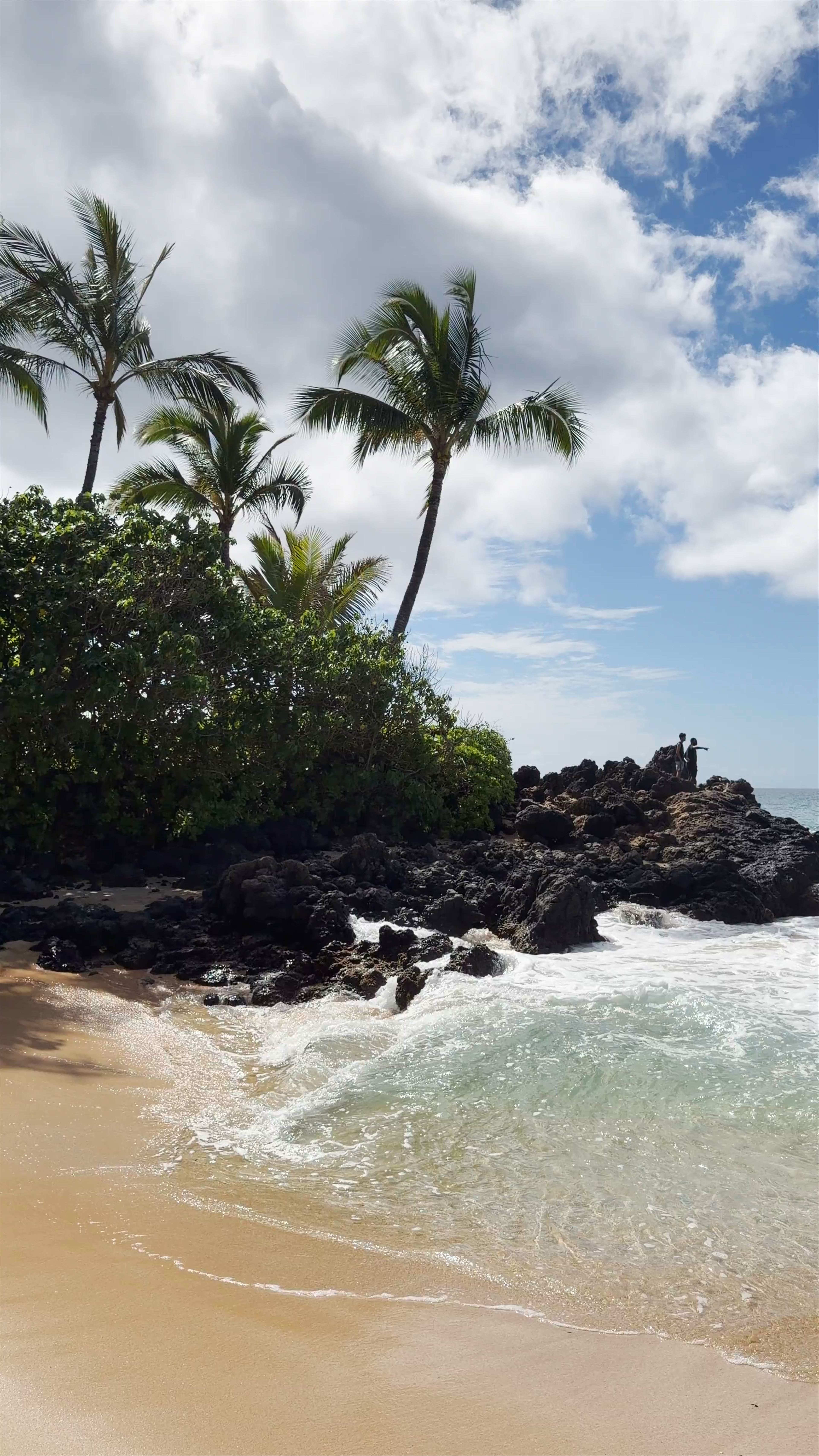 Pa'ako Cove "Moonsurfaces"