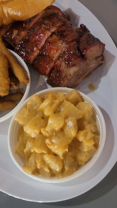 Smoke N Bones BBQ - Barbeque Near Me - Saint Louis, Missouri