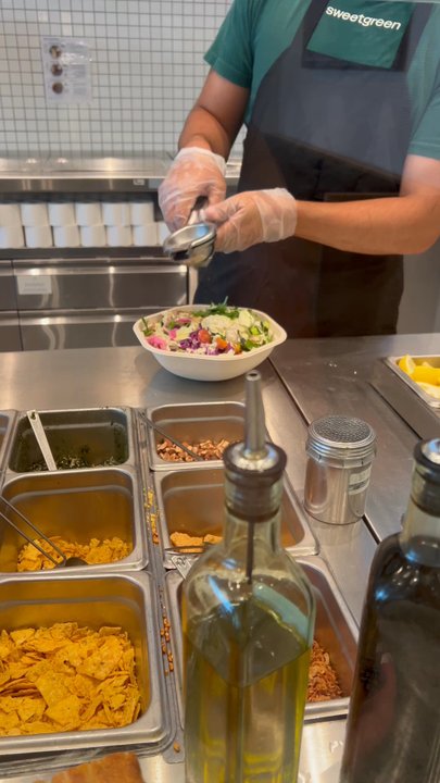 sweetgreen - Healthy Salads, Wraps, and Bowls - Salad Near Me - Irvine, California