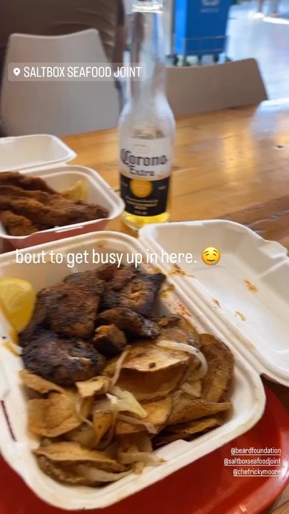 Saltbox Seafood Joint - Spicy Mahi Mahi Platter, Catfish, Collard Greens, Hush-Honeys, and a Corona. - Seafood Near Me - Durham, North Carolina