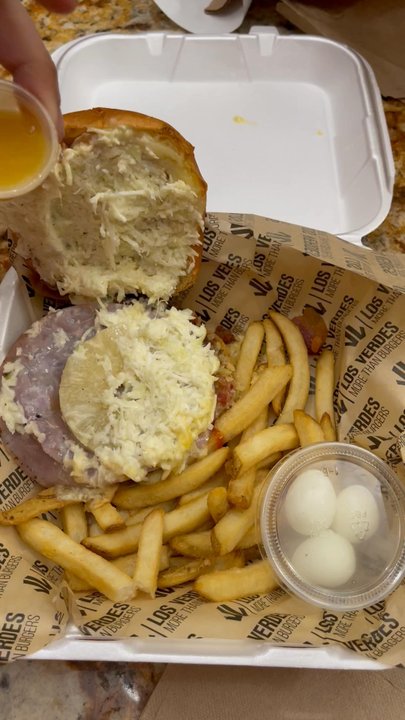 Los Verdes - Hamburger - Burgers Near Me - Miami, Florida