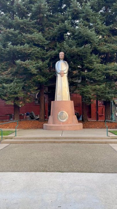 St. Mary's Square - Parks Near Me - San Francisco, California