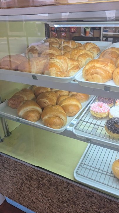 Pam's Donuts - Huge croissants and fresh donuts still available at 9am. - Bakeries Near Me - Moreno Valley, California