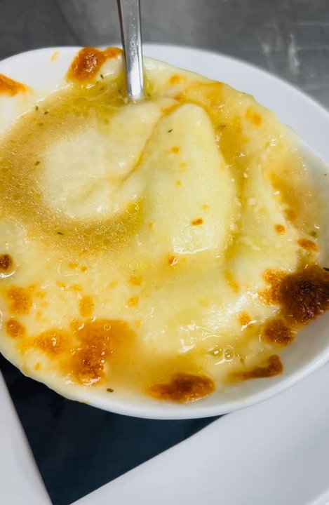 Cafe On The Grove - French onion Soup - Breakfast & Brunch Near Me - Rolling Meadows, Illinois