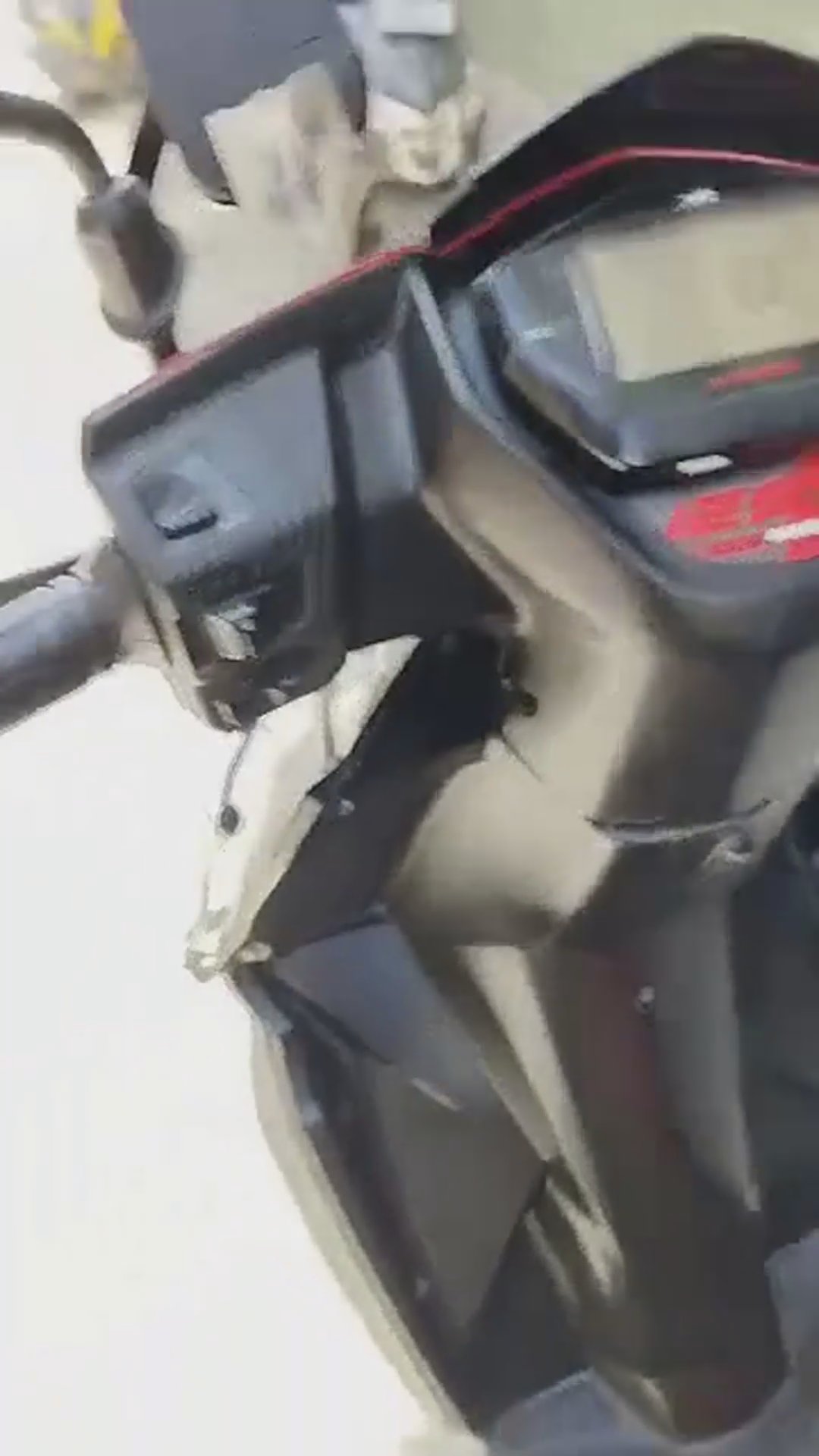 Walk-around video thumbnail