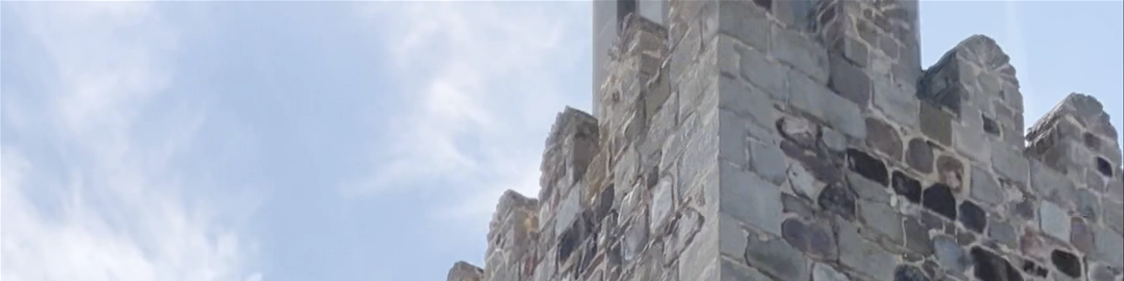 Lomsia Castle