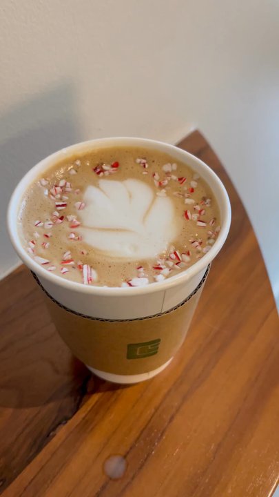 Con Leche Coffee - Peppermint latte - Coffee & Tea Near Me - Atlanta, Georgia