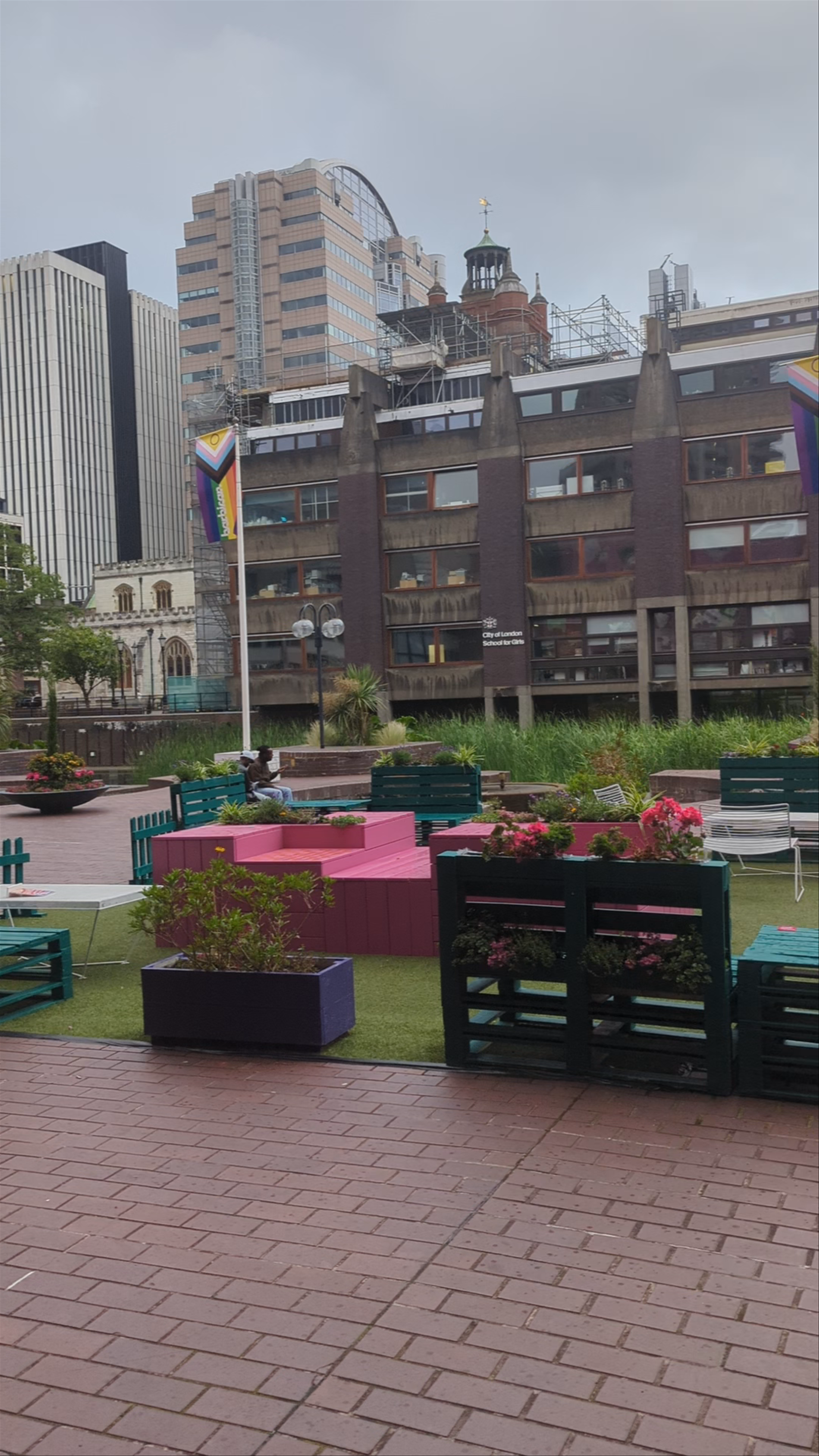 Barbican Centre Outdoor Space: Urban Oasis in London