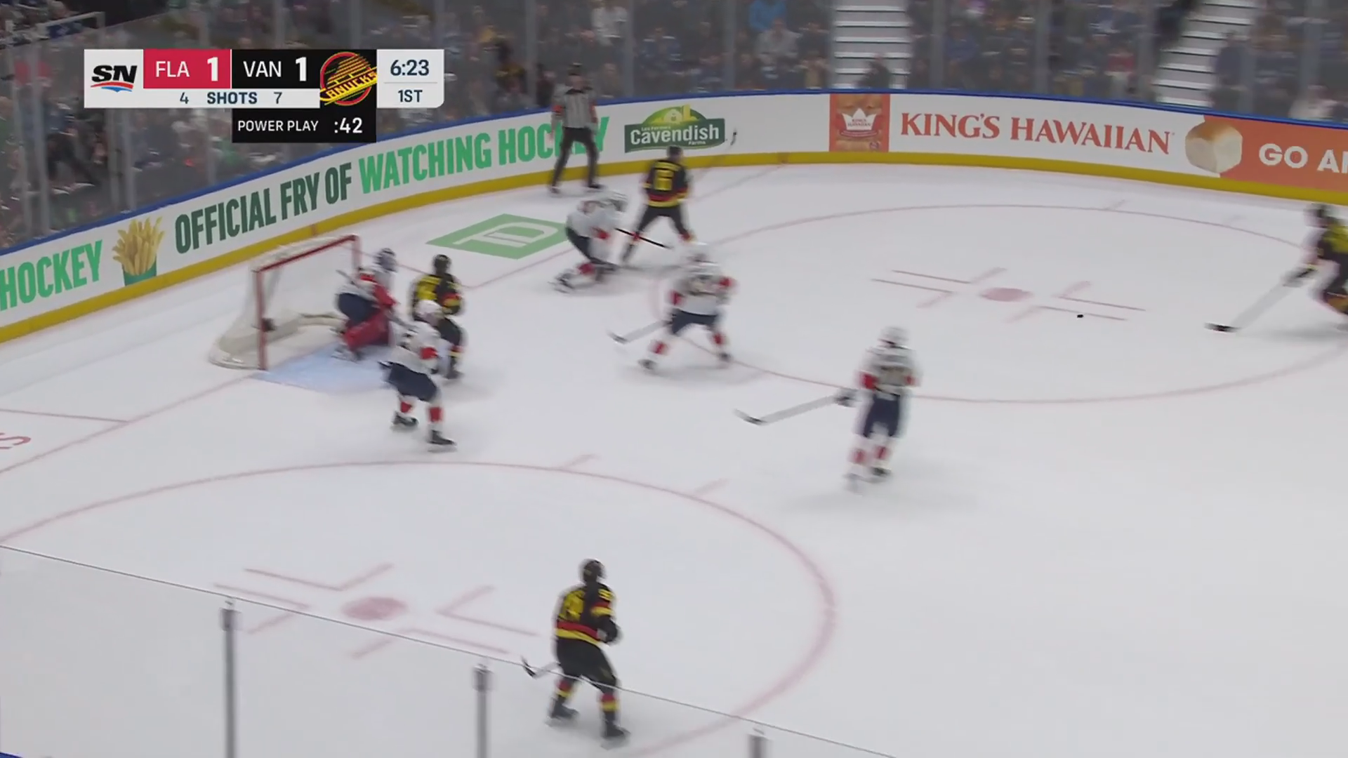 Boeser sets the table in Canucks' win over defending champs · Mar 17, 2026