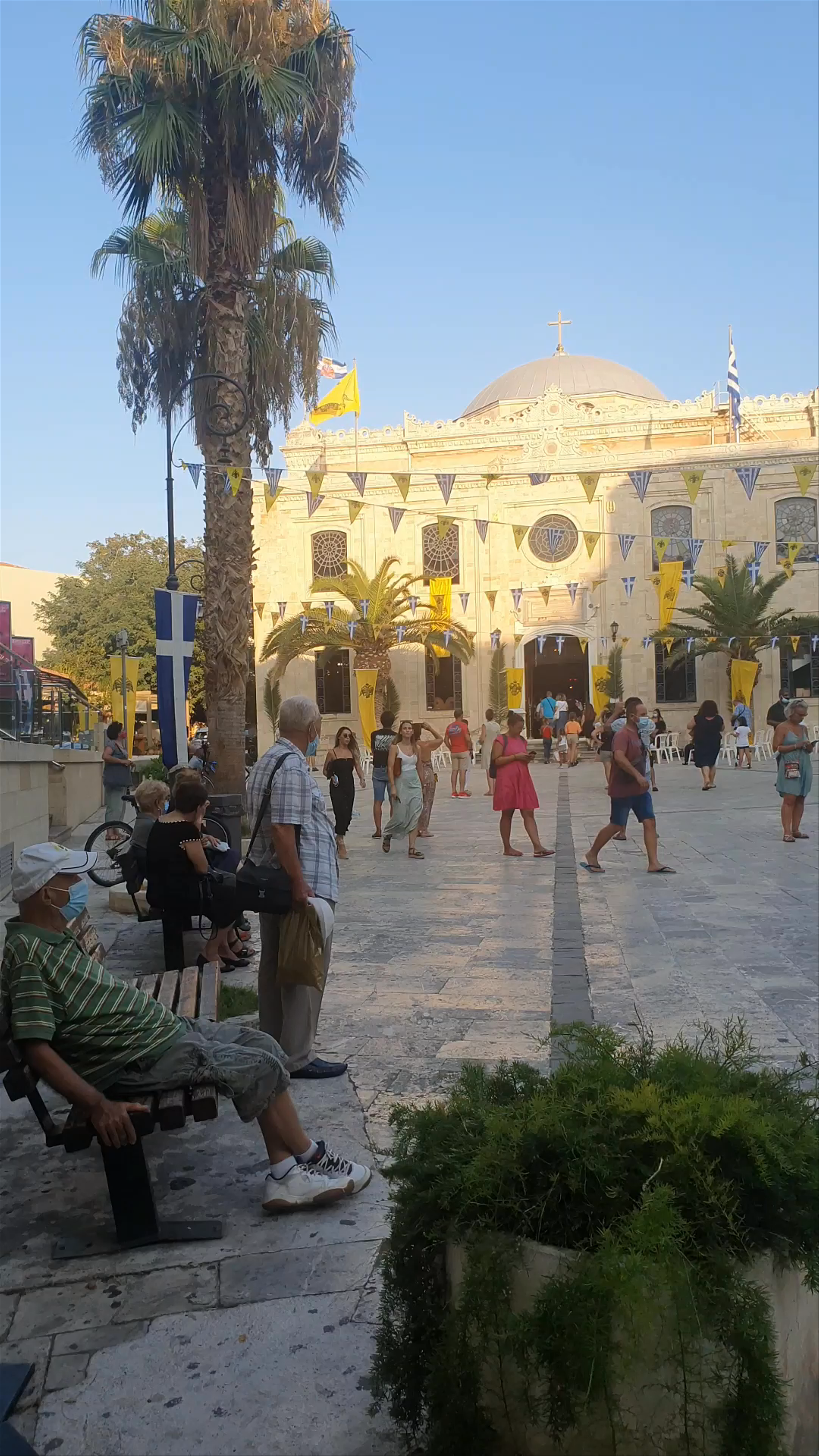 Agios Titos Square: Heart of Heraklion's Cultural Spirit