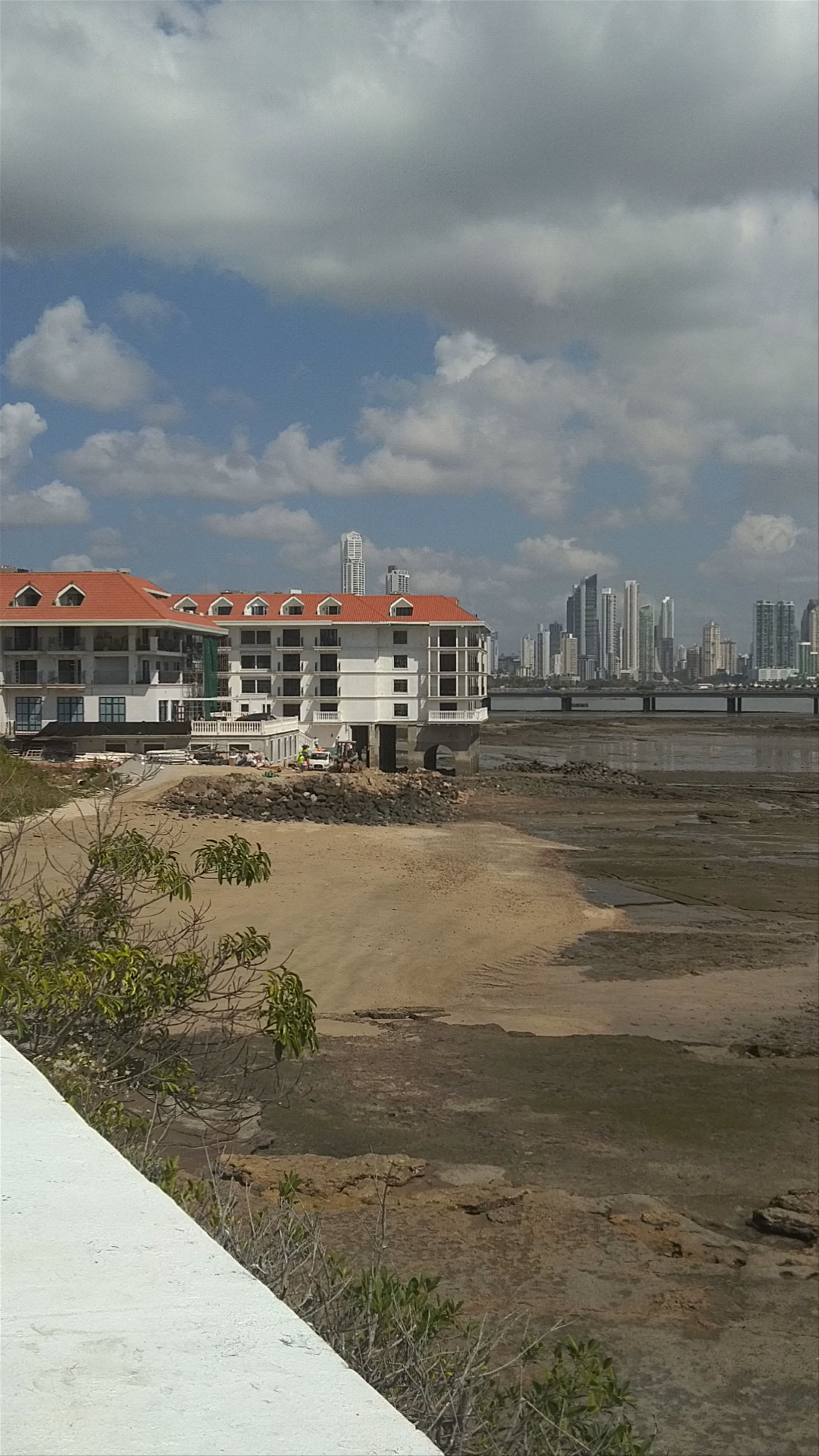 Paseo de Las Bóvedas with Panama City Skyline Views
