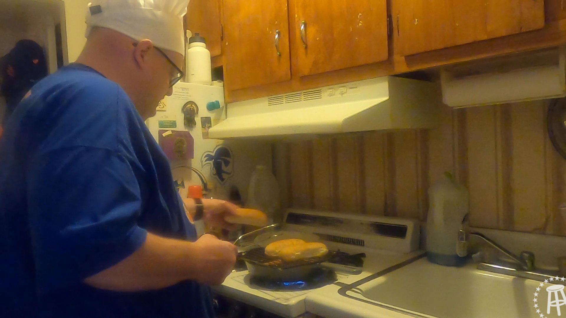 Tank Cooks Hot Dogs: Hydrotoast Method