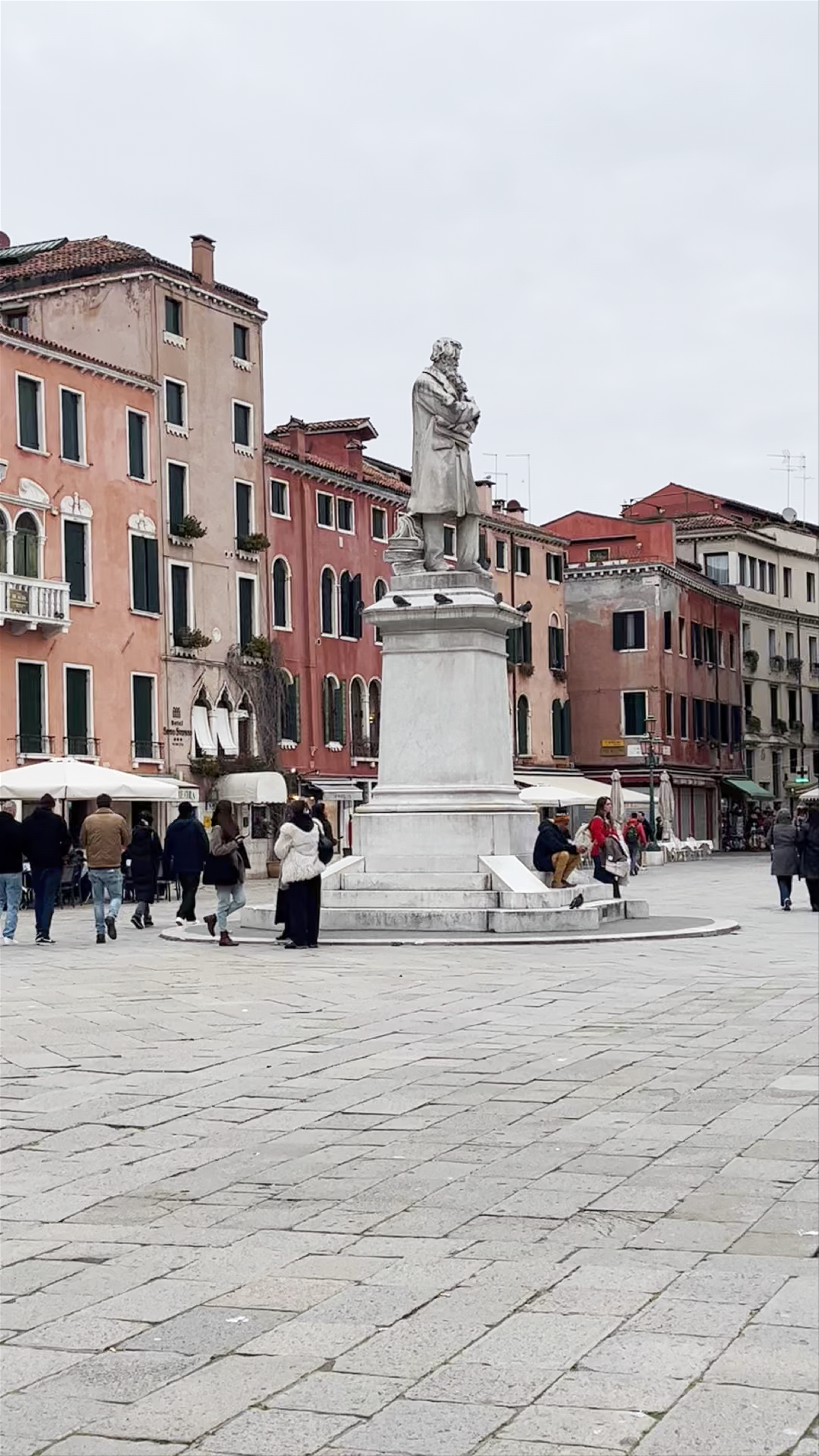 Monumento a Niccolò Tommaseo