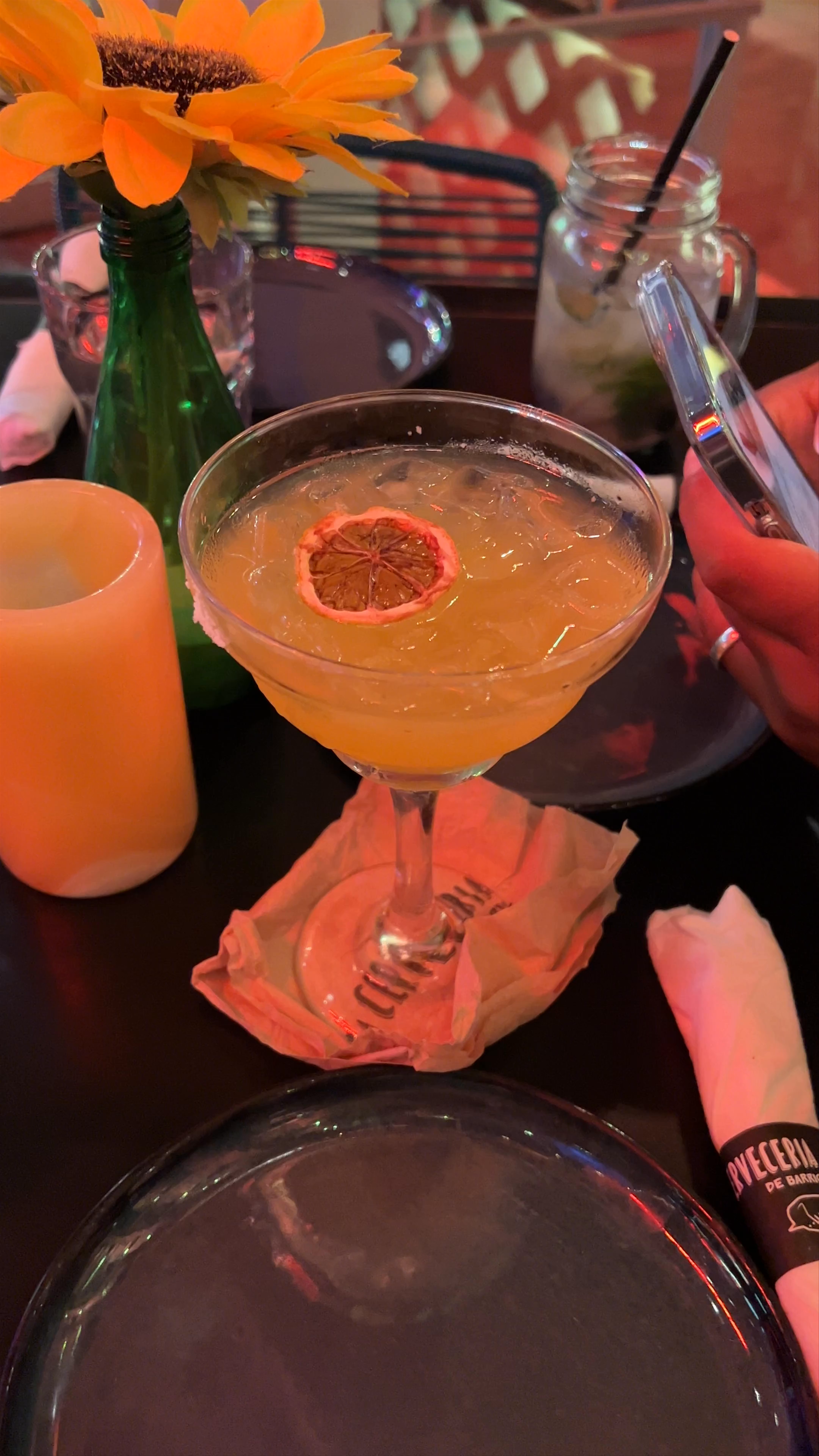 La Cerveceria de Barrio Lincoln Road: Vibrant Miami Beach Night Out