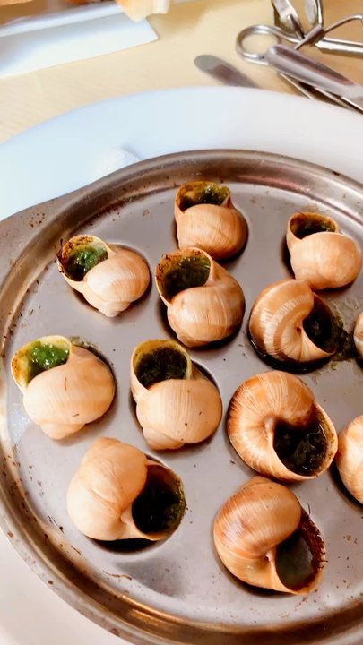 La Cave Gourmande - Bistros Near Me - Paris, 75