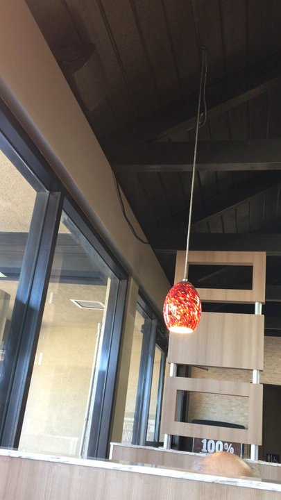 Burger King - The ceiling and noise level. Is it audible? - Burgers Near Me - Oxnard, California