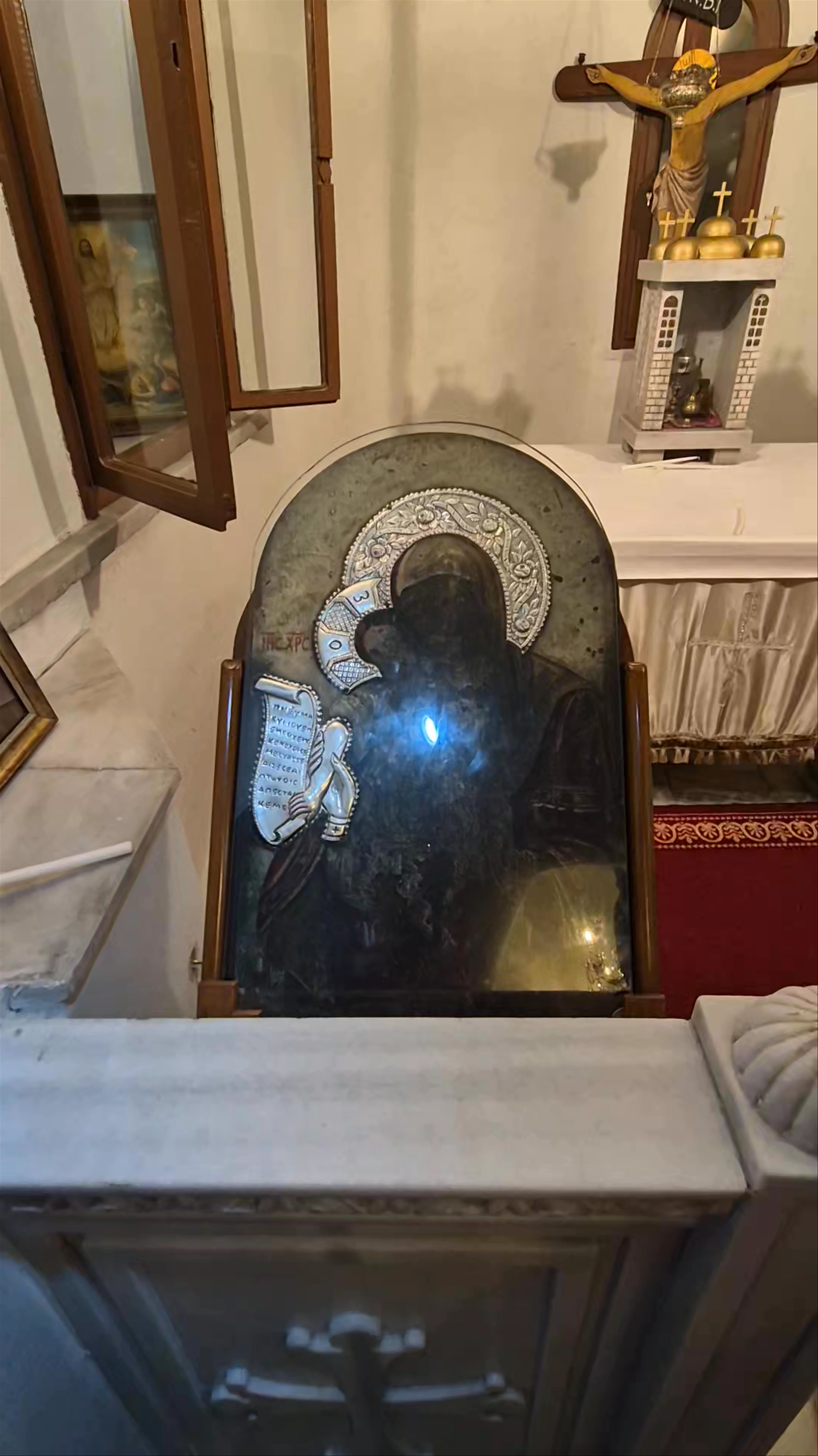 Ayın Biri Kilisesi