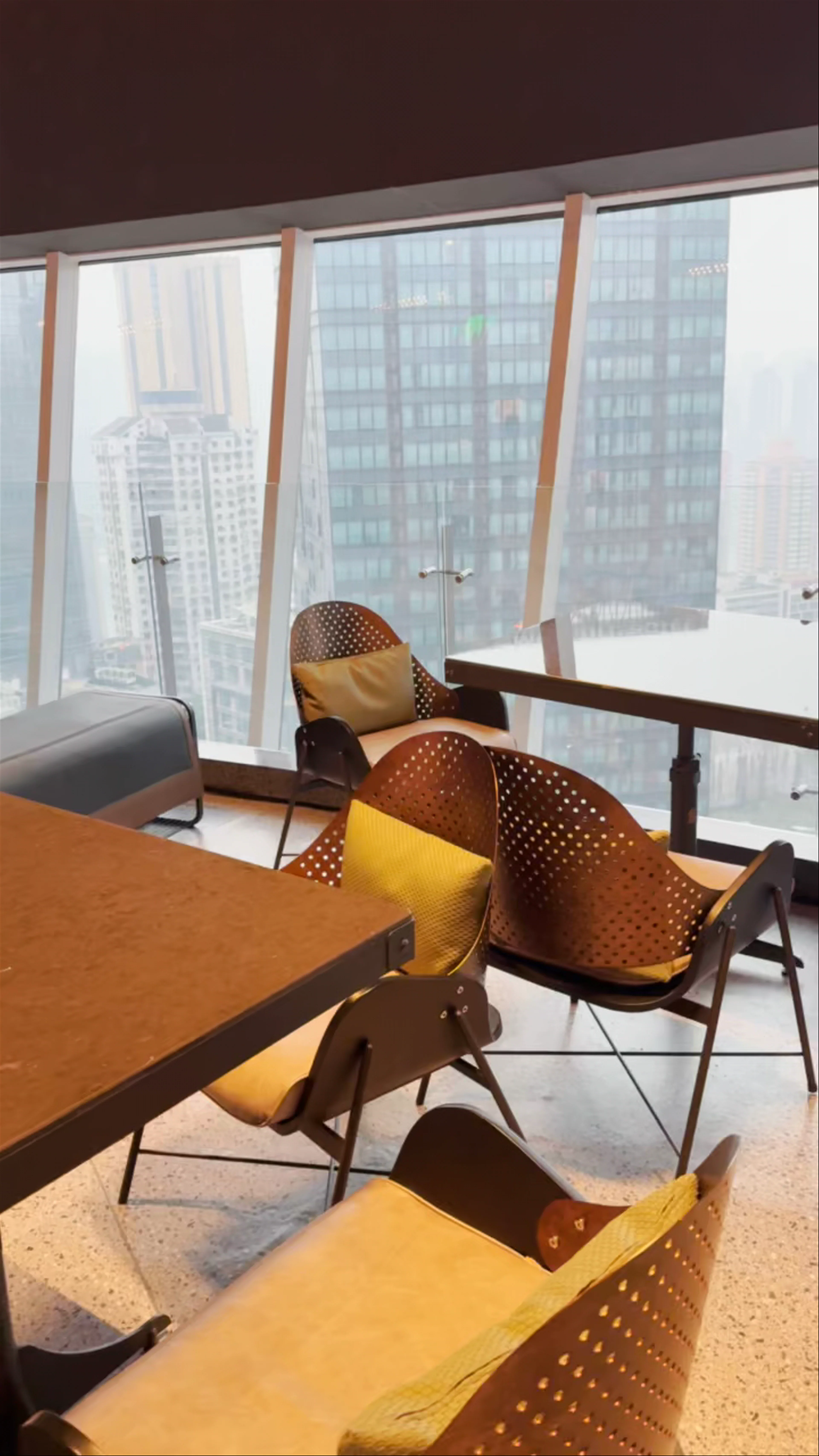 Moxy Chongqing