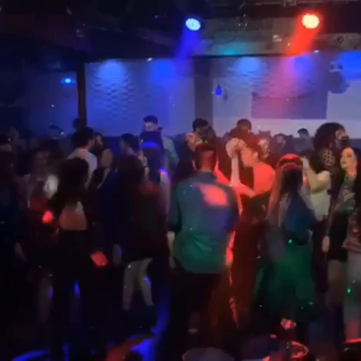 Luxe Hookah Lounge - Hookah Bars Near Me - Chicago, Illinois