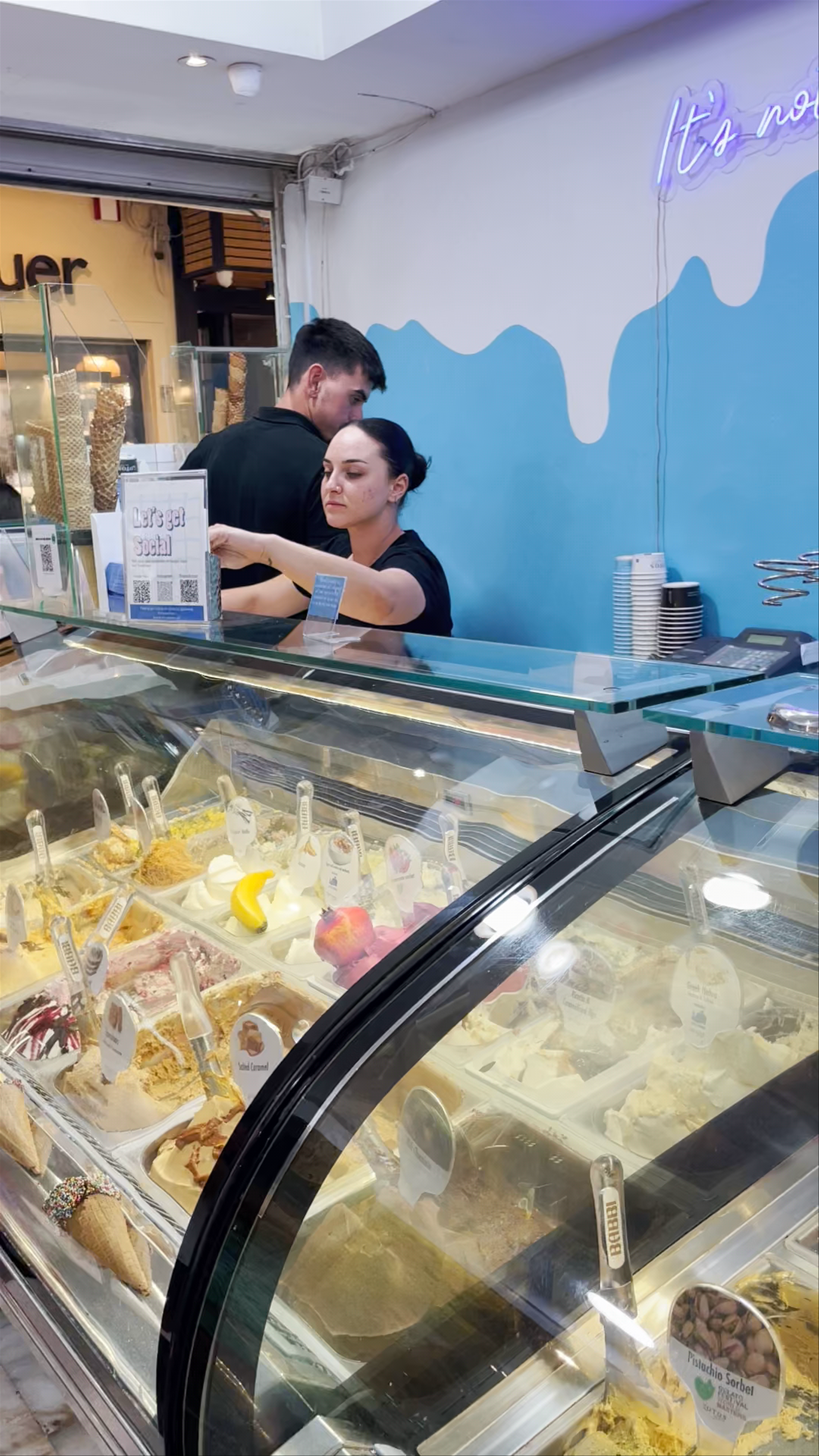 Zotos Gelato: A Sweet Escape in Fira, Greece