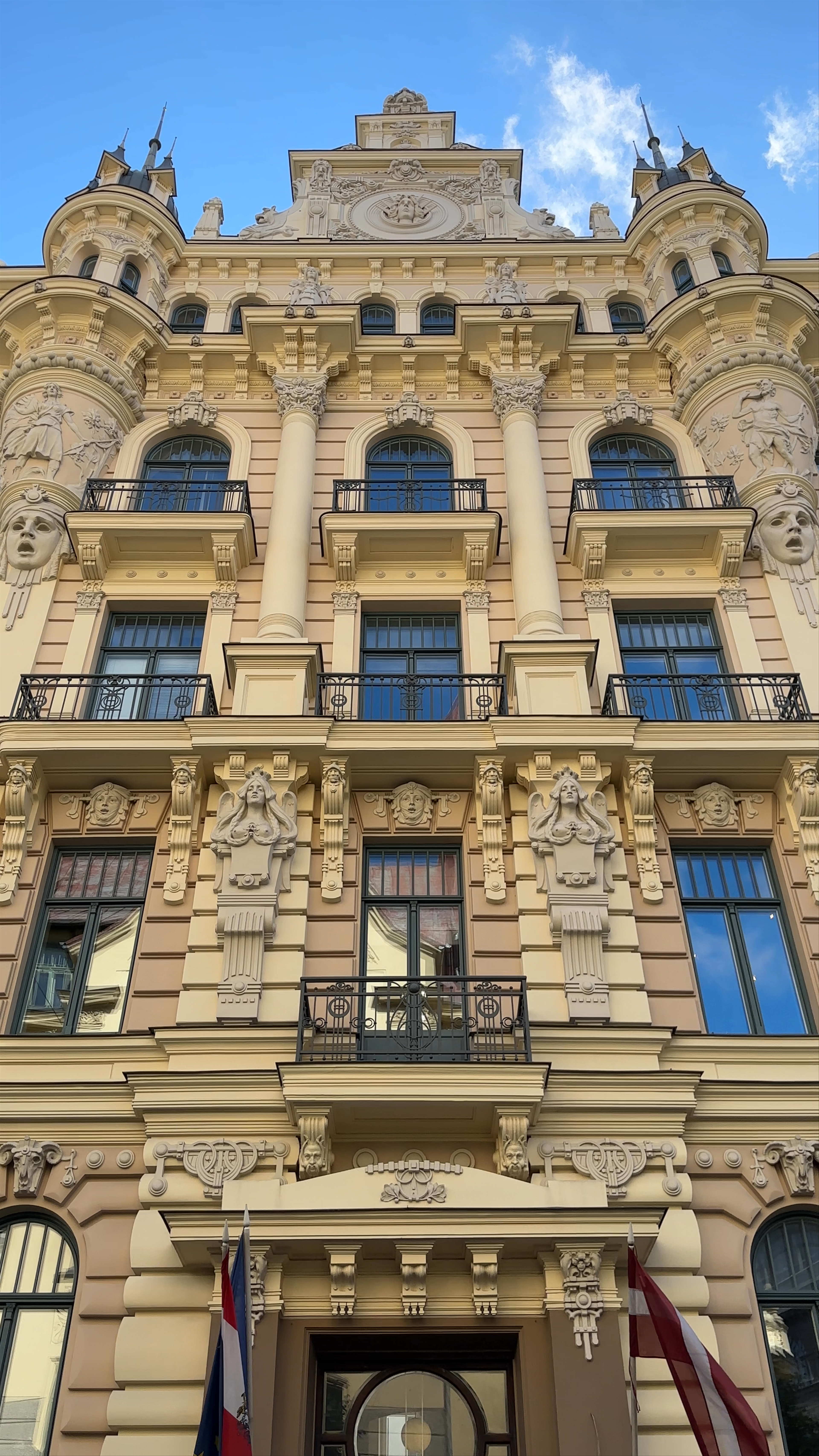 Art Nouveau Rīga / Jūgendstila paviljons