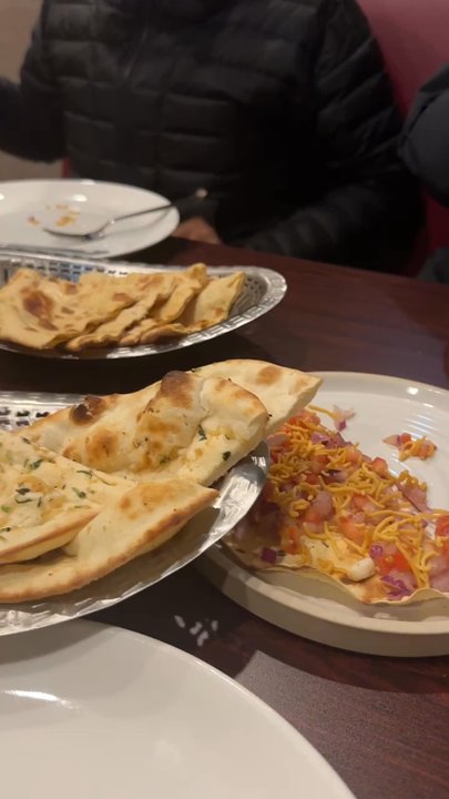 Milaap Indian Kitchen - Naan, laccha paratha, paneer tikka - Indian Near Me - Coquitlam, British Columbia
