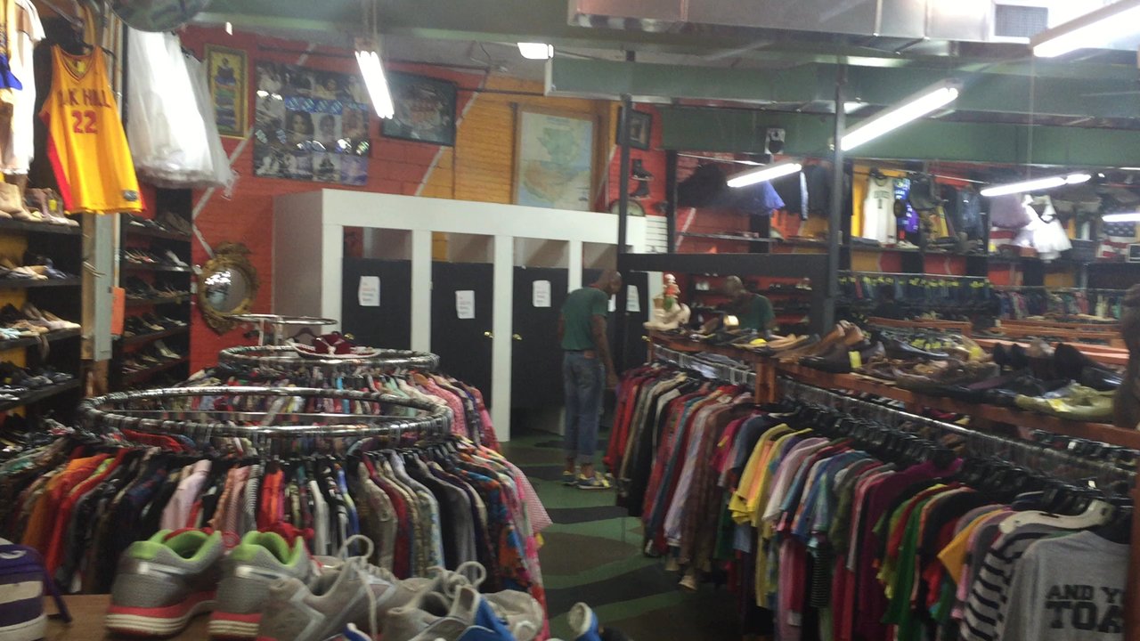 L Train Vintage - Inside - Used, Vintage & Consignment Near Me - Brooklyn, New York