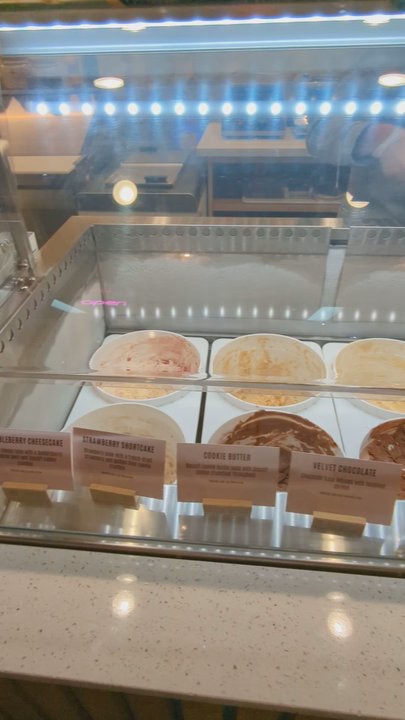 Seaside Creamery - Flavors of ice cream on menu - Ice Cream & Frozen Yogurt Near Me - Long Beach, California