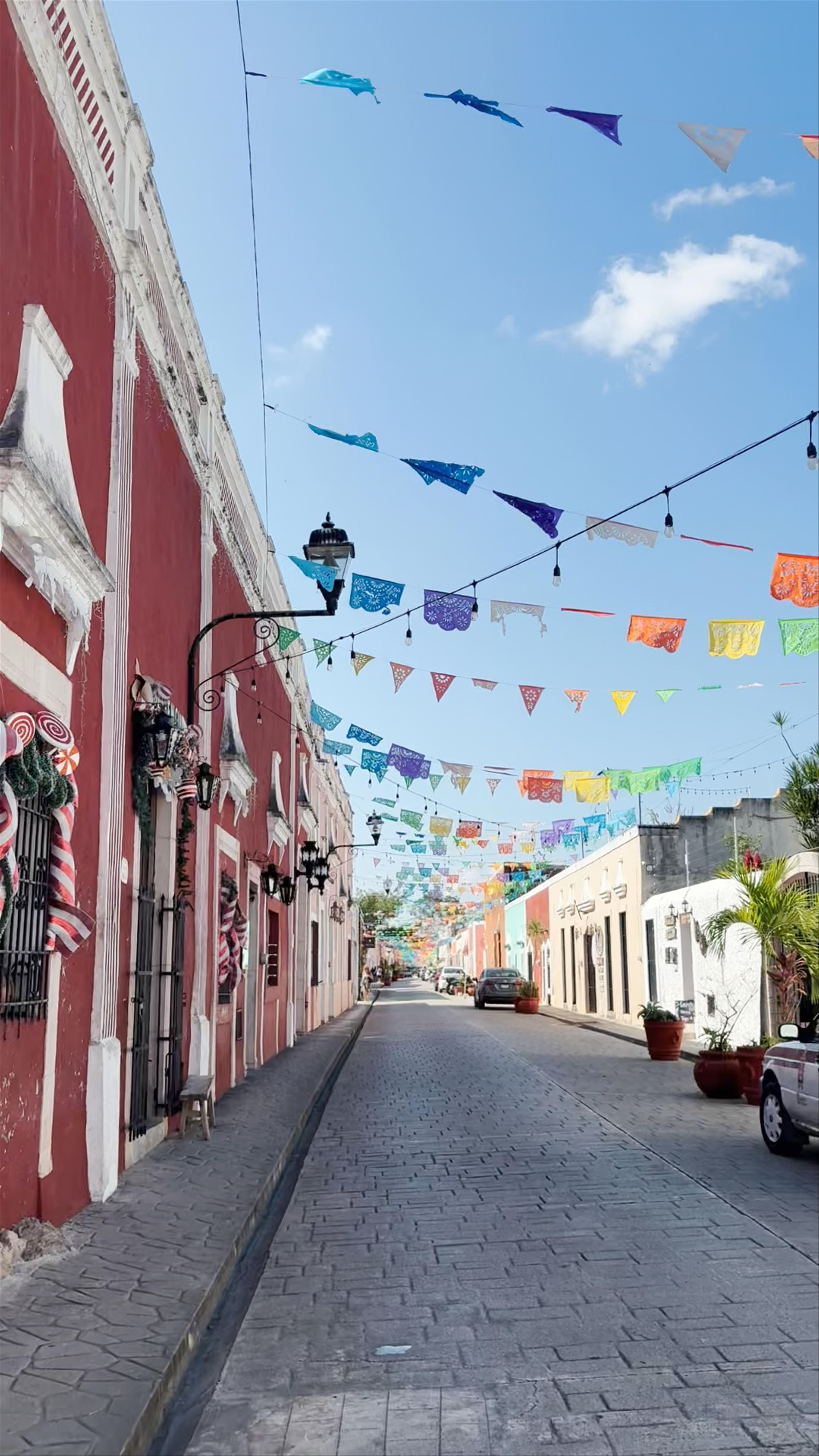 Calzada de los Frailes: Colorful Colonial Charm in Valladolid, Yucatán