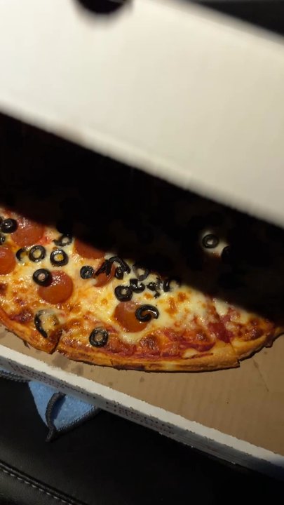 Emergency Pizza - 10/10 would recommend - Pizza Near Me - Buffalo, New York