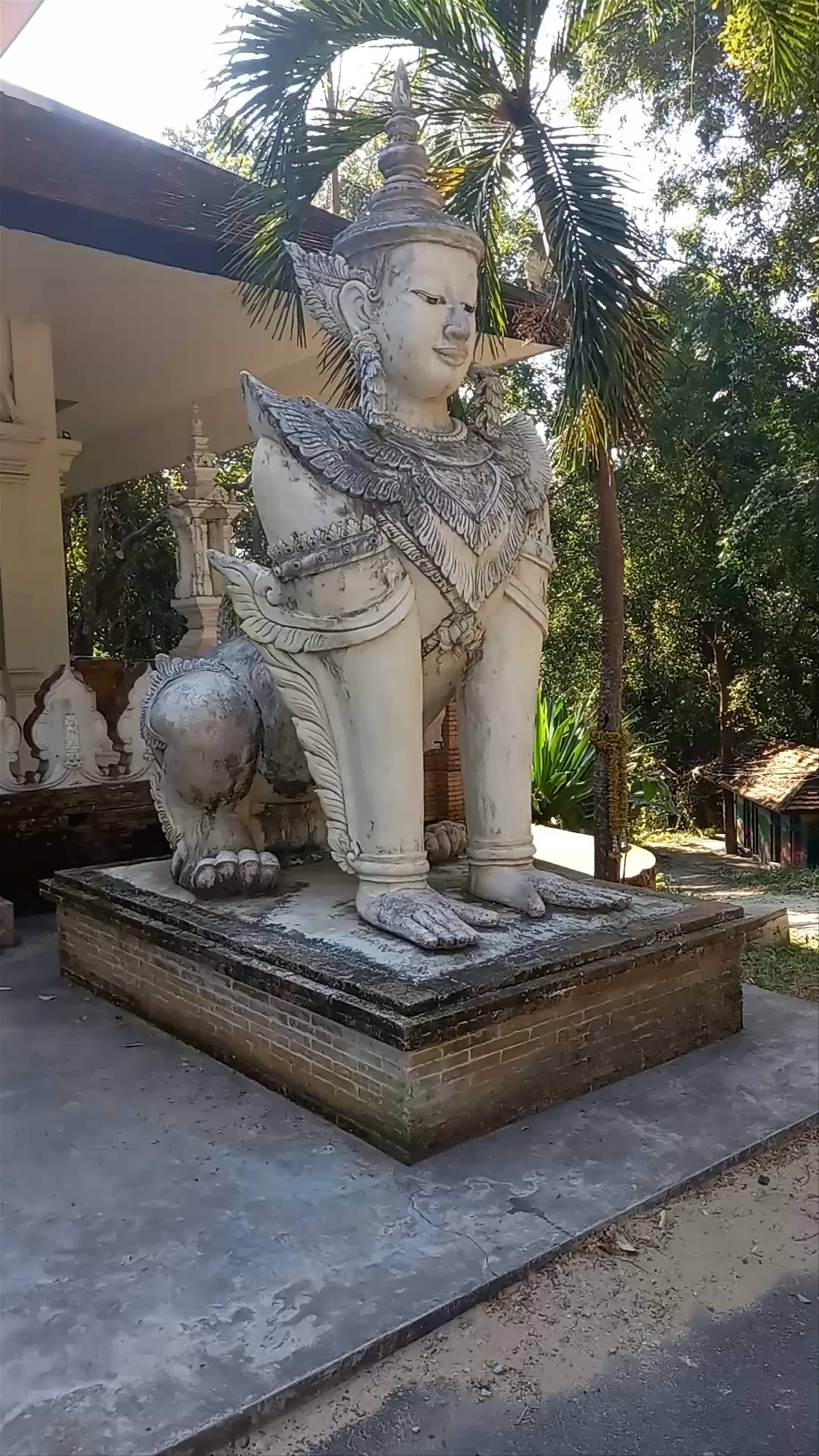 Wat Pha Lat