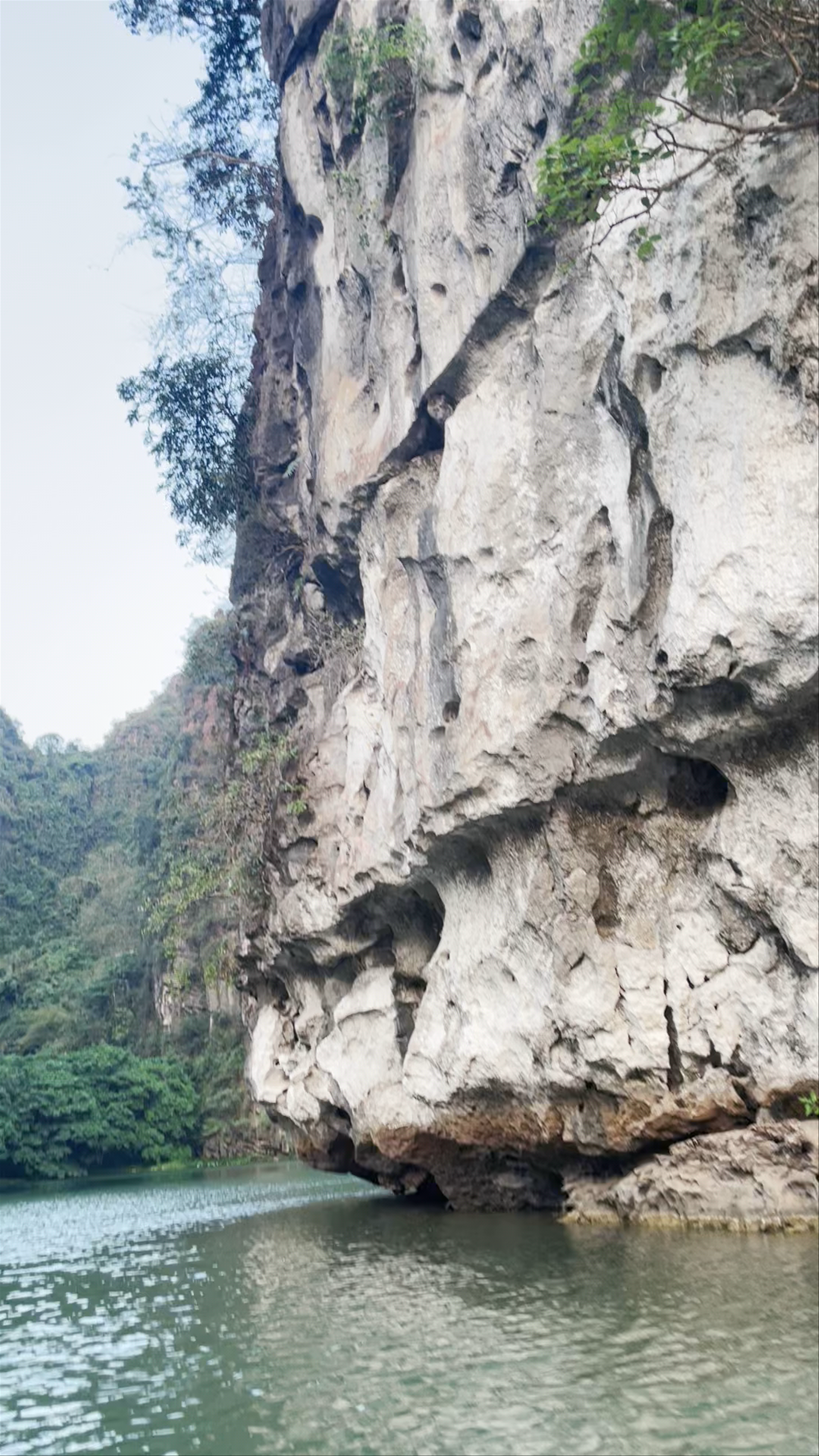 Kong Skull Island Film Set: Majestic Limestone Karsts in Ninh Bình, Vietnam