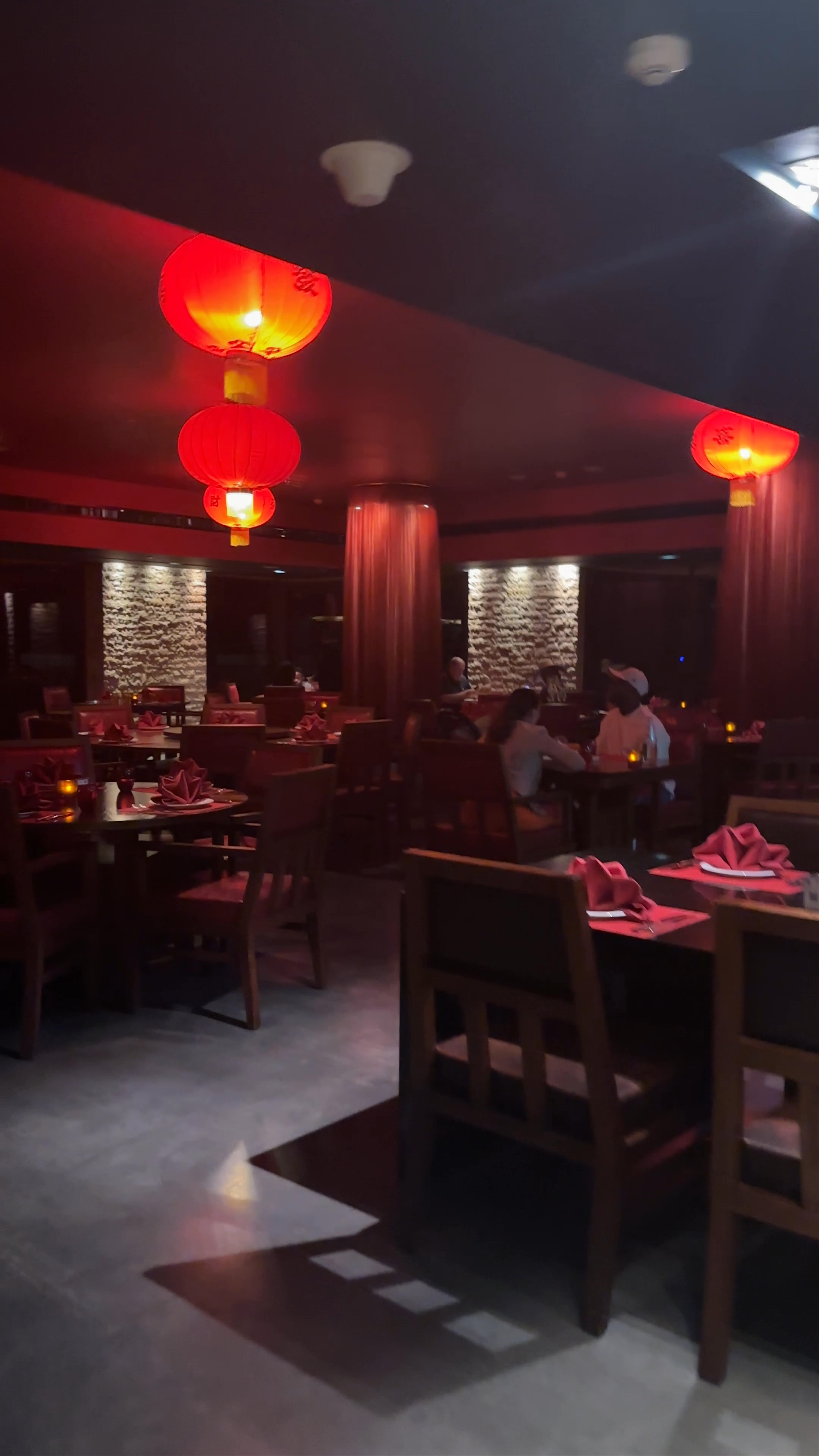 Hong Loong - Crescent Road - Dubai - United Arab Emirates