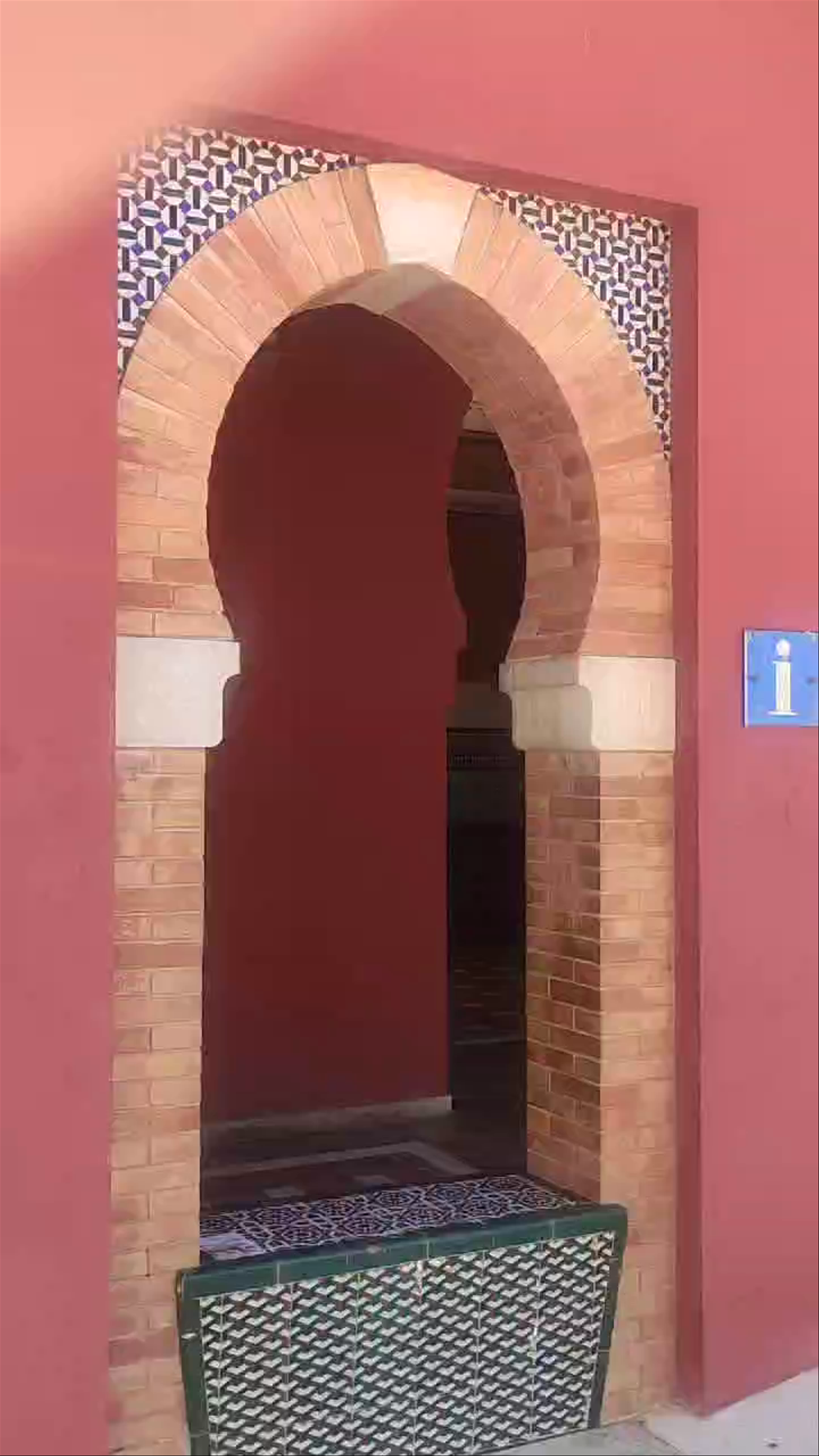 Exploring Castillo de El-Bil-Bil: Moorish Elegance in Benalmádena