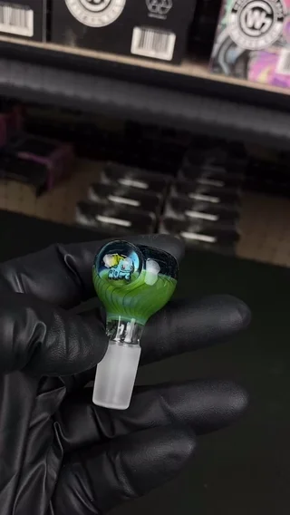 Preview pic of 14mm Single Hole Bowl Slide by Keys Glass