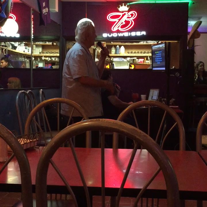 Cheko’s - The sweet & friendly WWII vet who kicks off Friday karaoke with his rendition of Nick Villarreal's Hey Baby Que Paso = A+ - Tex-Mex Near Me - Austin, Texas