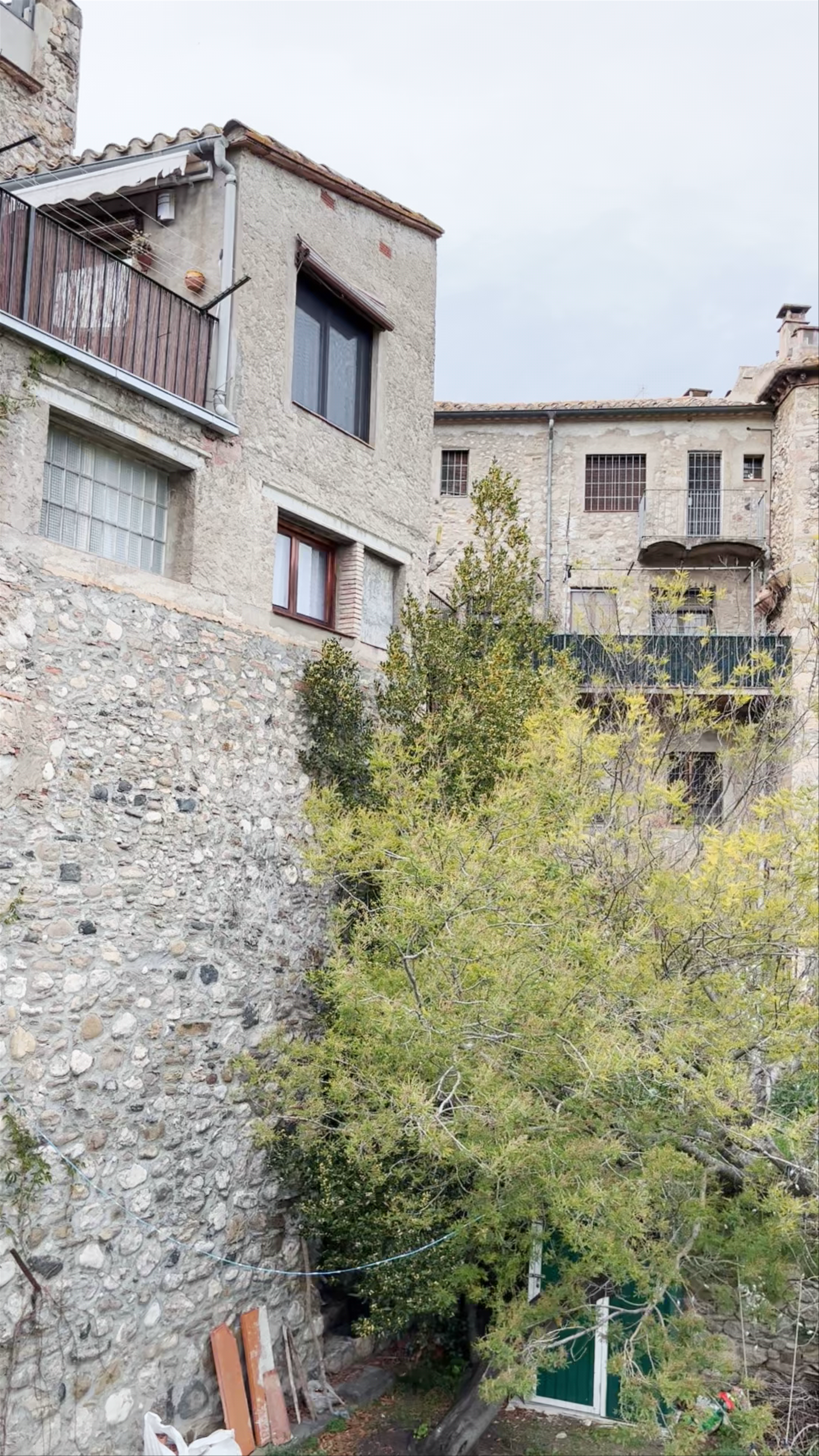 Sinagoga y baños judíos de Besalú