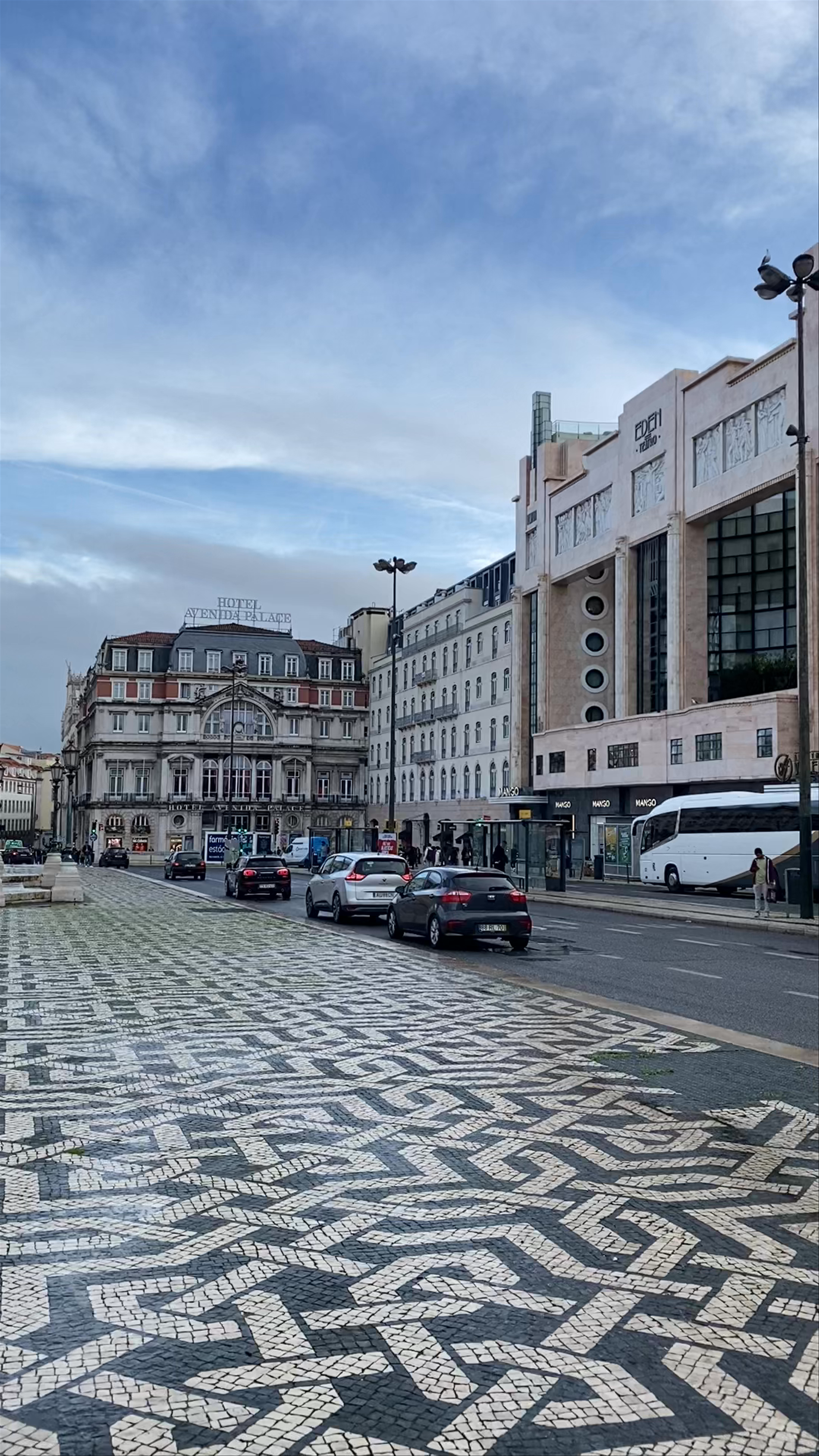 Restauradores Square