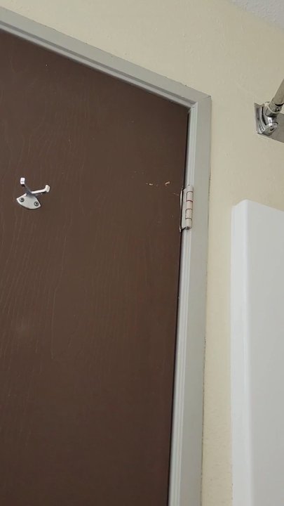 Quality Inn Solomons - Beacon Marina - Listen to the bathroom fan - Hotels Near Me - Solomons, Maryland