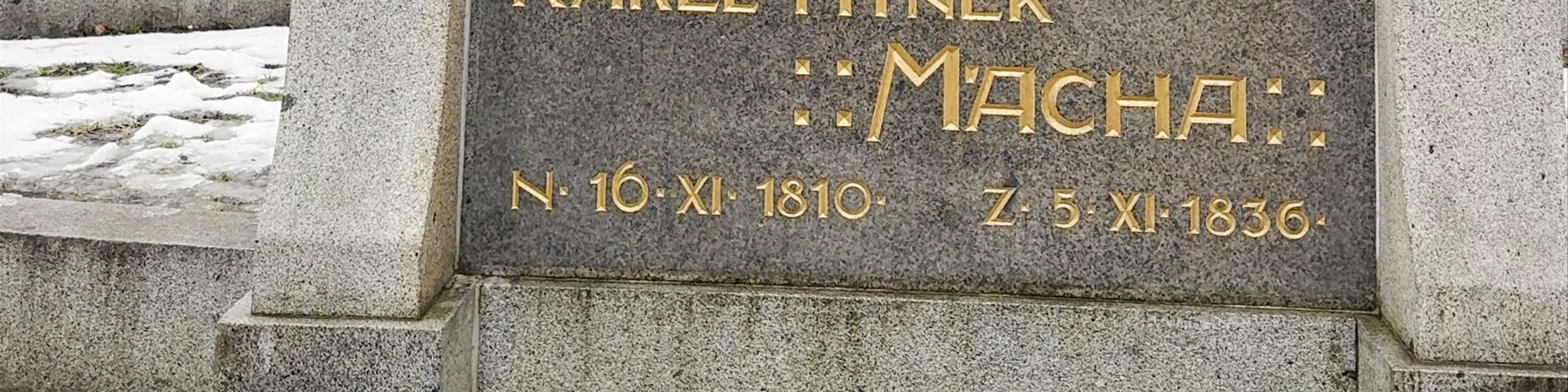 Pomník Karla Hynka Máchy