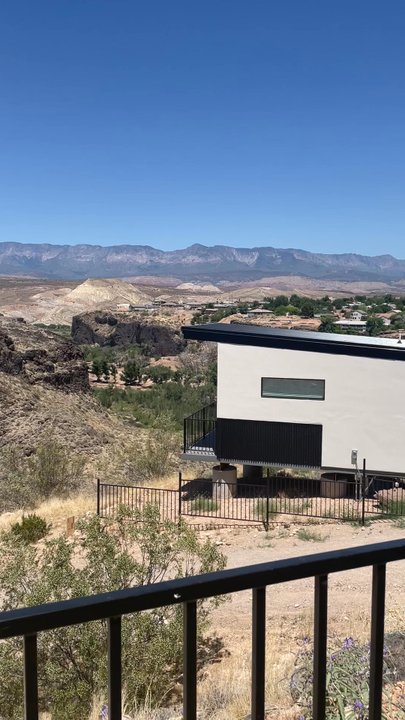 The Dwellings - Vacation Rentals Near Me - La Verkin, Utah