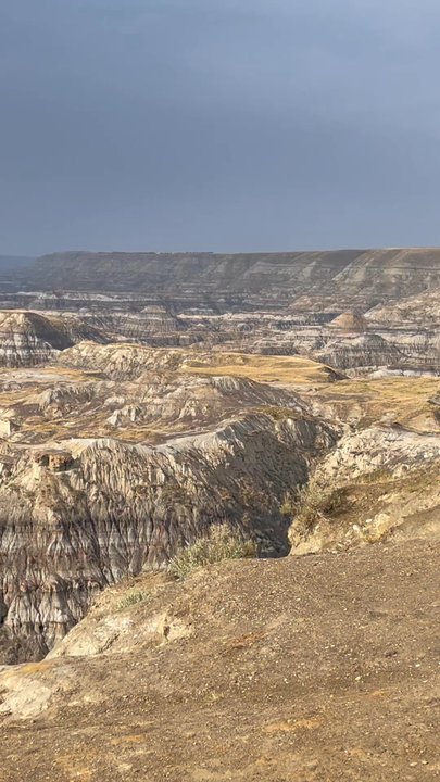 Horsethief Canyon - Hiking Near Me - Munson, Alberta