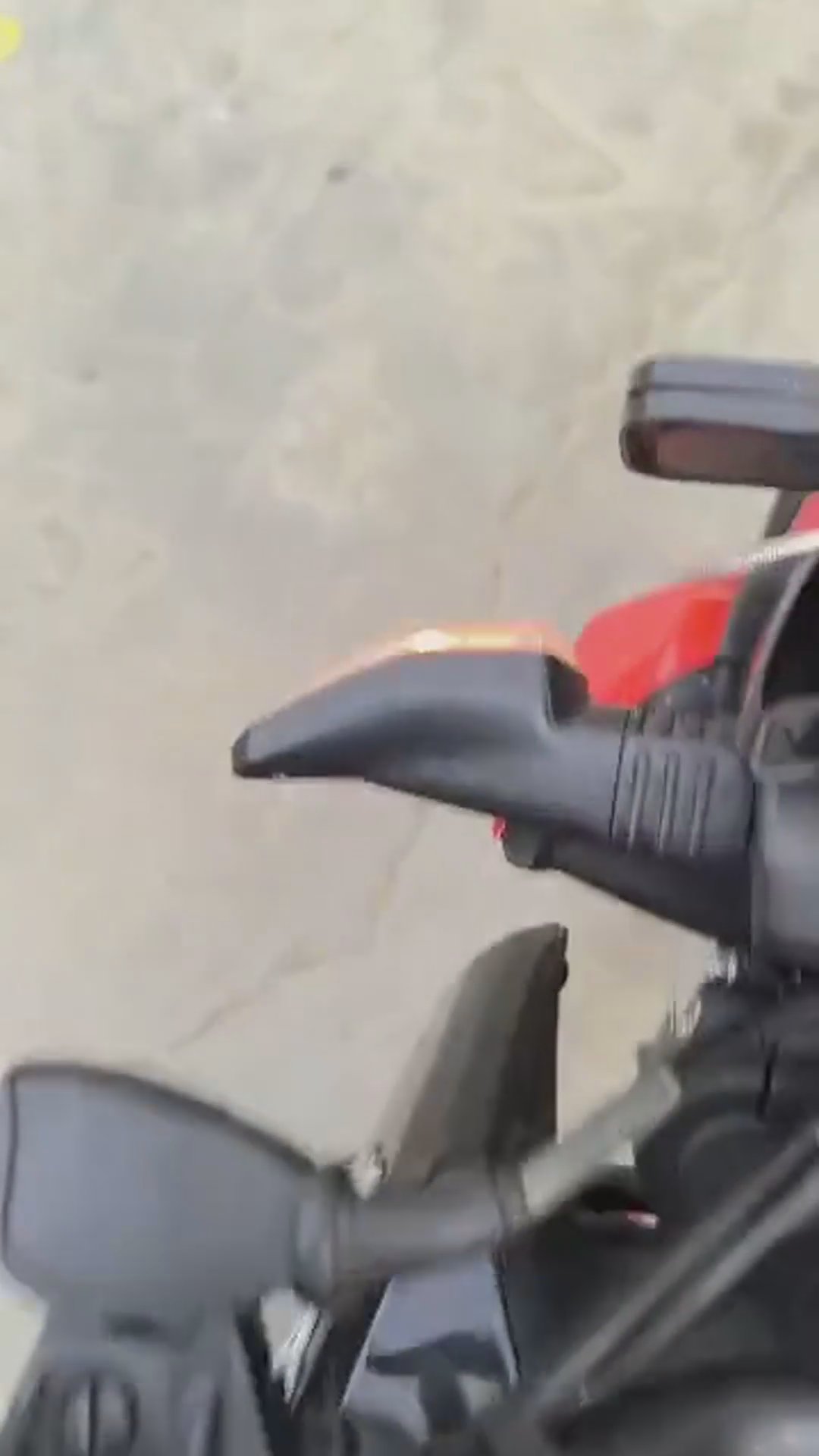 Walk-around video thumbnail