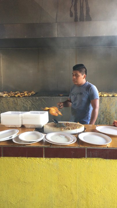 Pollo Lucas - Chuckle choppie!! - Mexican Near Me - Puerto Peñasco, SON