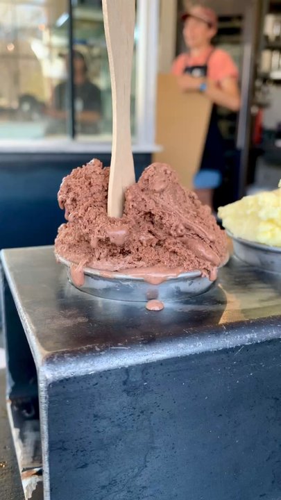 Pizzicletta - House Made Gelato - Tasting Flight of 4 (Chocolate Sea Salt, Olive Oil, Coffee, Cannoli) 3 spoons for us 3 - Pizza Near Me - Flagstaff, Arizona