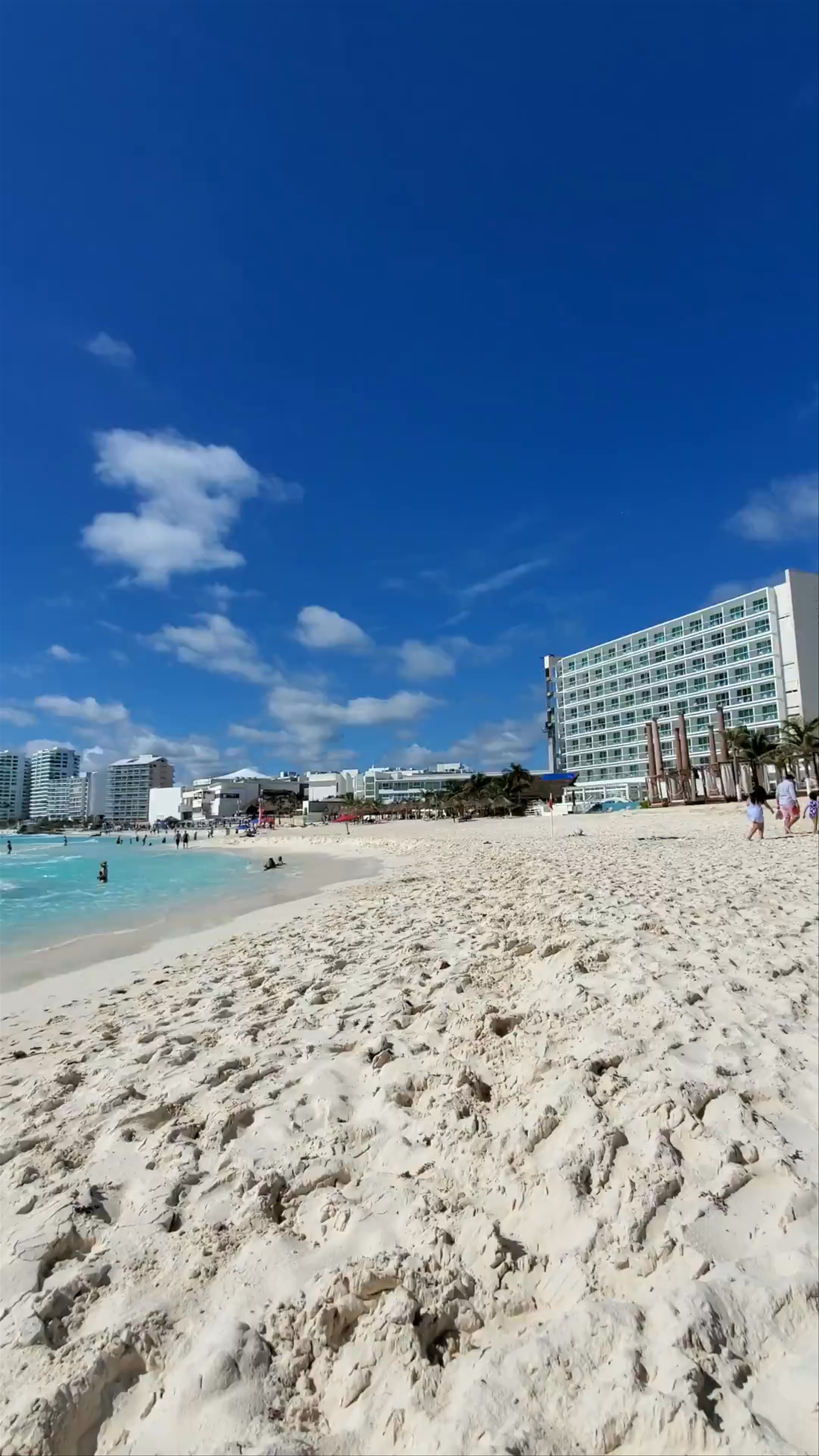 Beach Palace® All Inclusive Resort: Sun-Soaked Bliss in Cancún