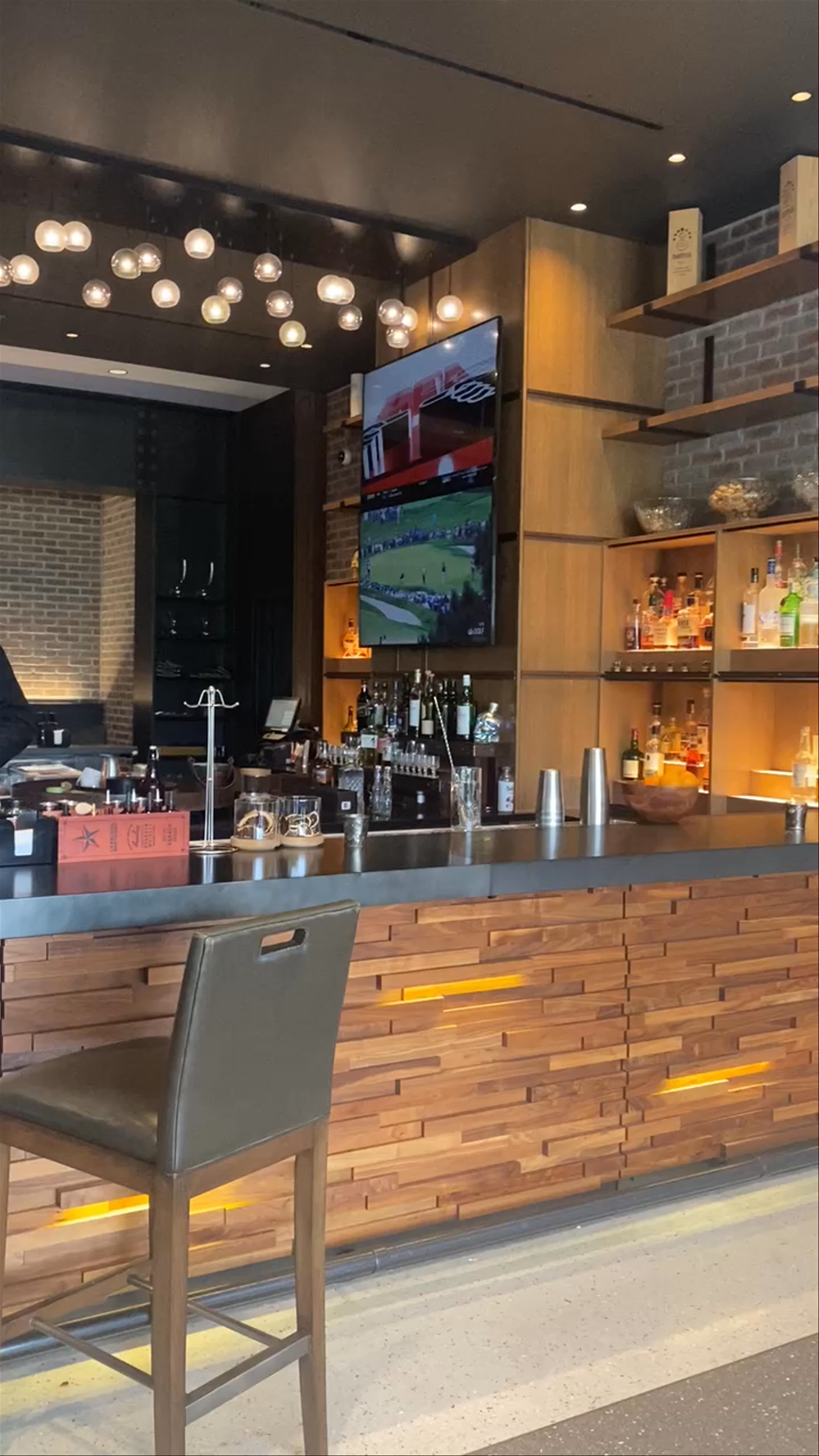 J. Gilbert's Wood-Fired Steaks & Seafood McLean: A Sophisticated Dining & Lounge Experience