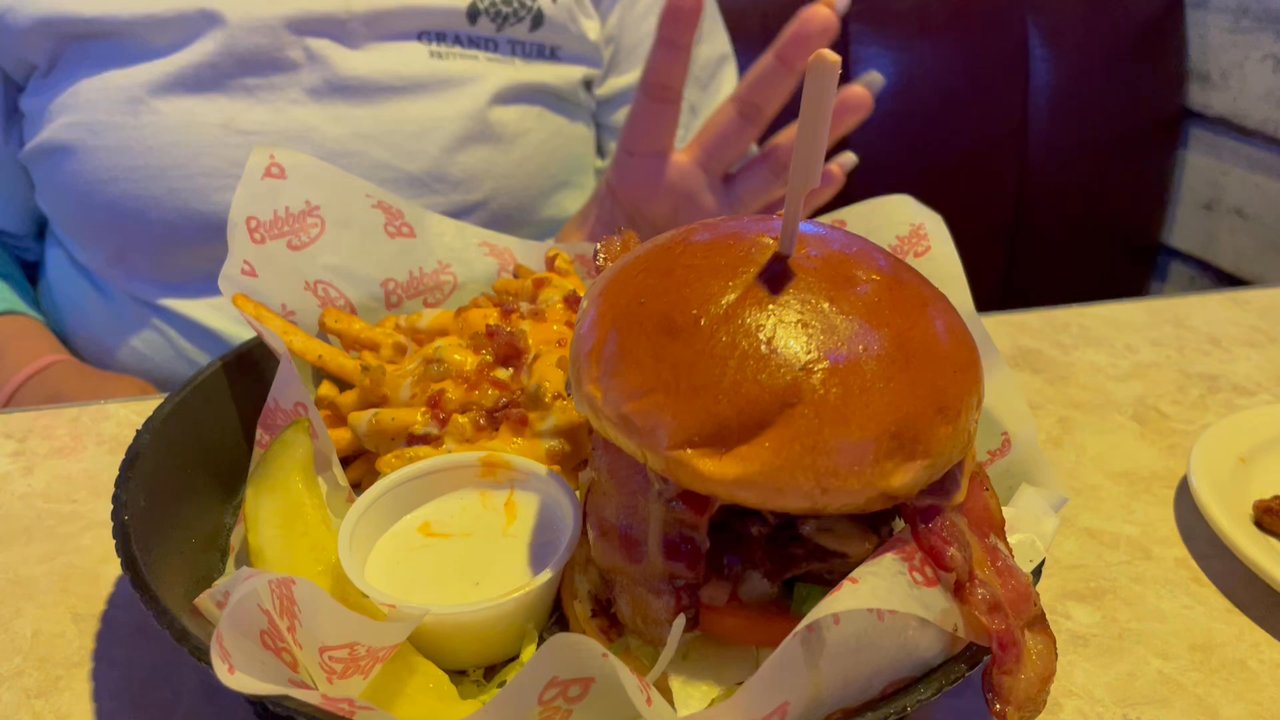 Bubba's 33 - Pizza Near Me - Colorado Springs, Colorado