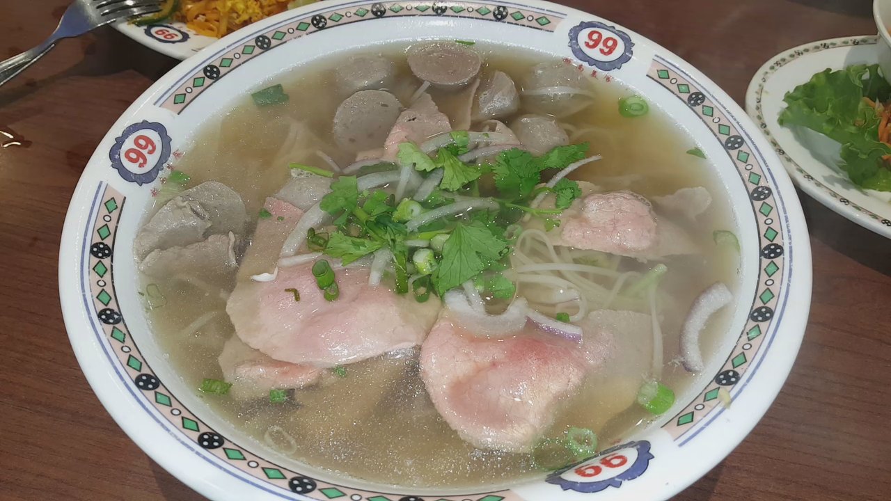 Pho Mi 99 - Lunch - Vietnamese Near Me - Mississauga, Ontario