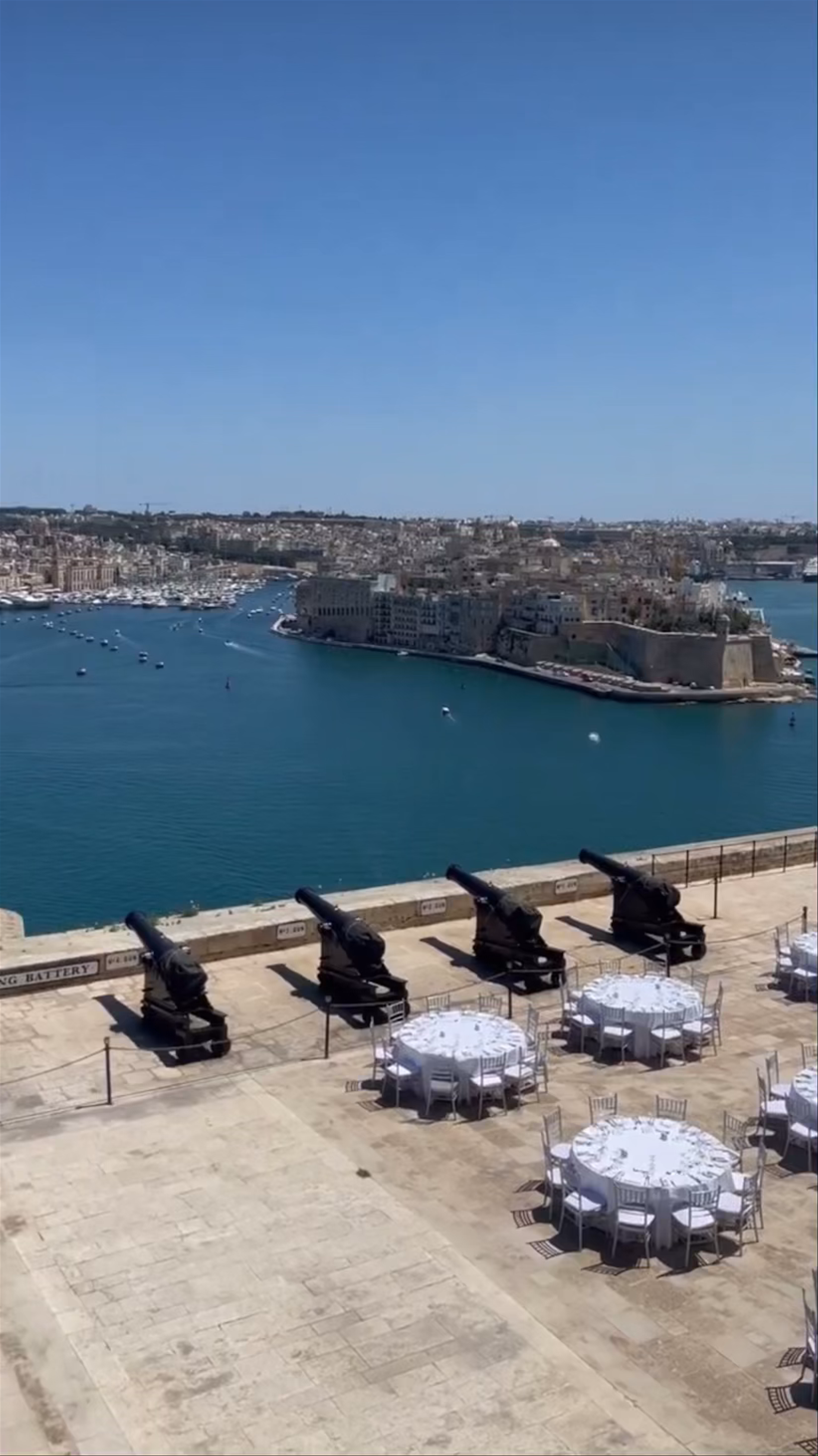 Saluting Battery: Historic Fort and Scenic Harbor Views in Valletta, Malta